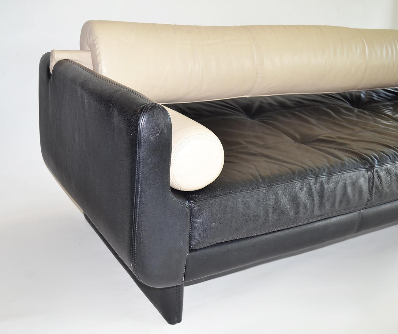 Vladimir Kagan Matinee Sofa für American Leather, USA, 2000er Jahre im Zustand „Gut“ im Angebot in Fort Lauderdale, FL