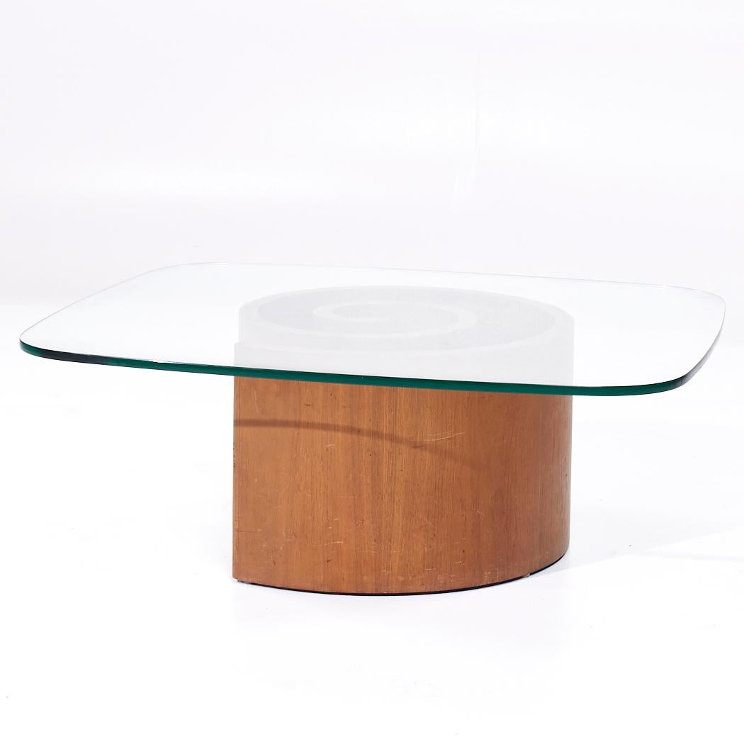 Mid-Century Modern Table basse à escargots en noyer du milieu du siècle de Vladimir Kagan en vente