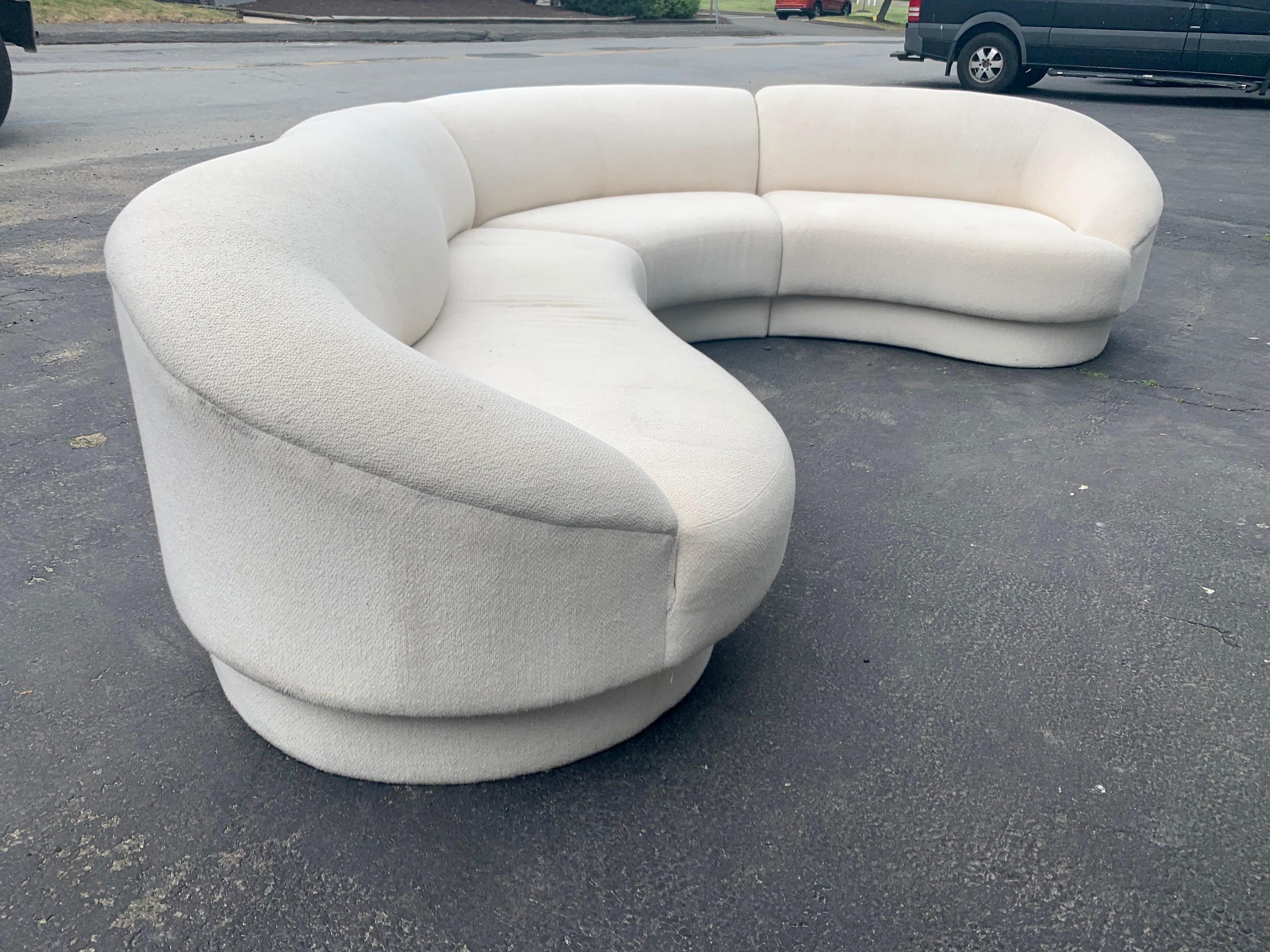 Weiman Furniture Kagan three piece modular sectional that was reupholstered seven years ago in a off-white
cotton fabric. That said, it needs to be reupholstered again by the new owner as there are stains in several areas (see pics) as well as son