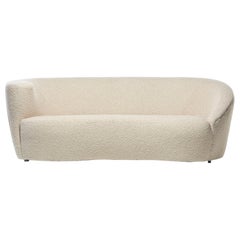 Vladimir Kagan: Nautilus-Sofa in elfenbeinweißem Boucl von Directional, um 1990