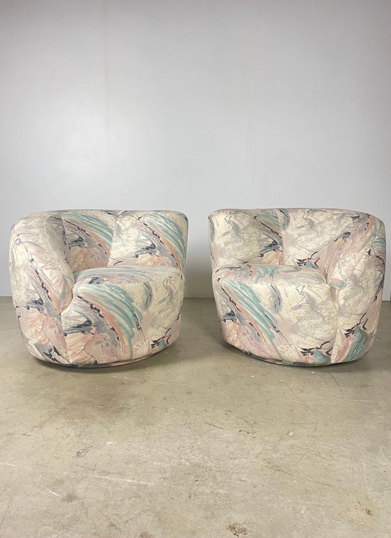 Vladimir Kagan Nautilus Swivel Chairs In Excellent Condition In Providence, RI
