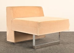 Vladimir Kagan Omnibus Lounge Chair from Gucci Store, 1997