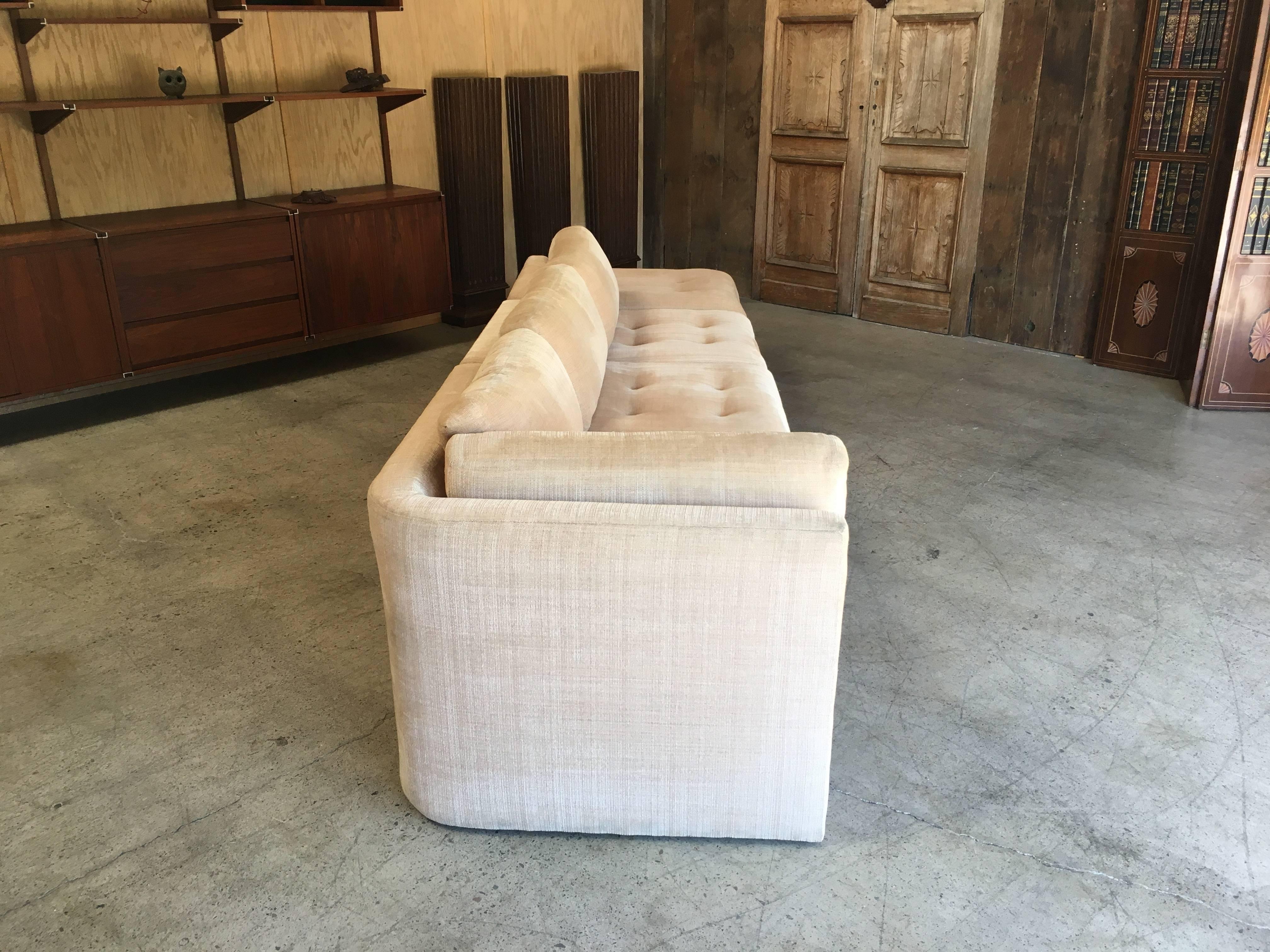 Omnibus Style Sectional Sofa In Good Condition In Denton, TX