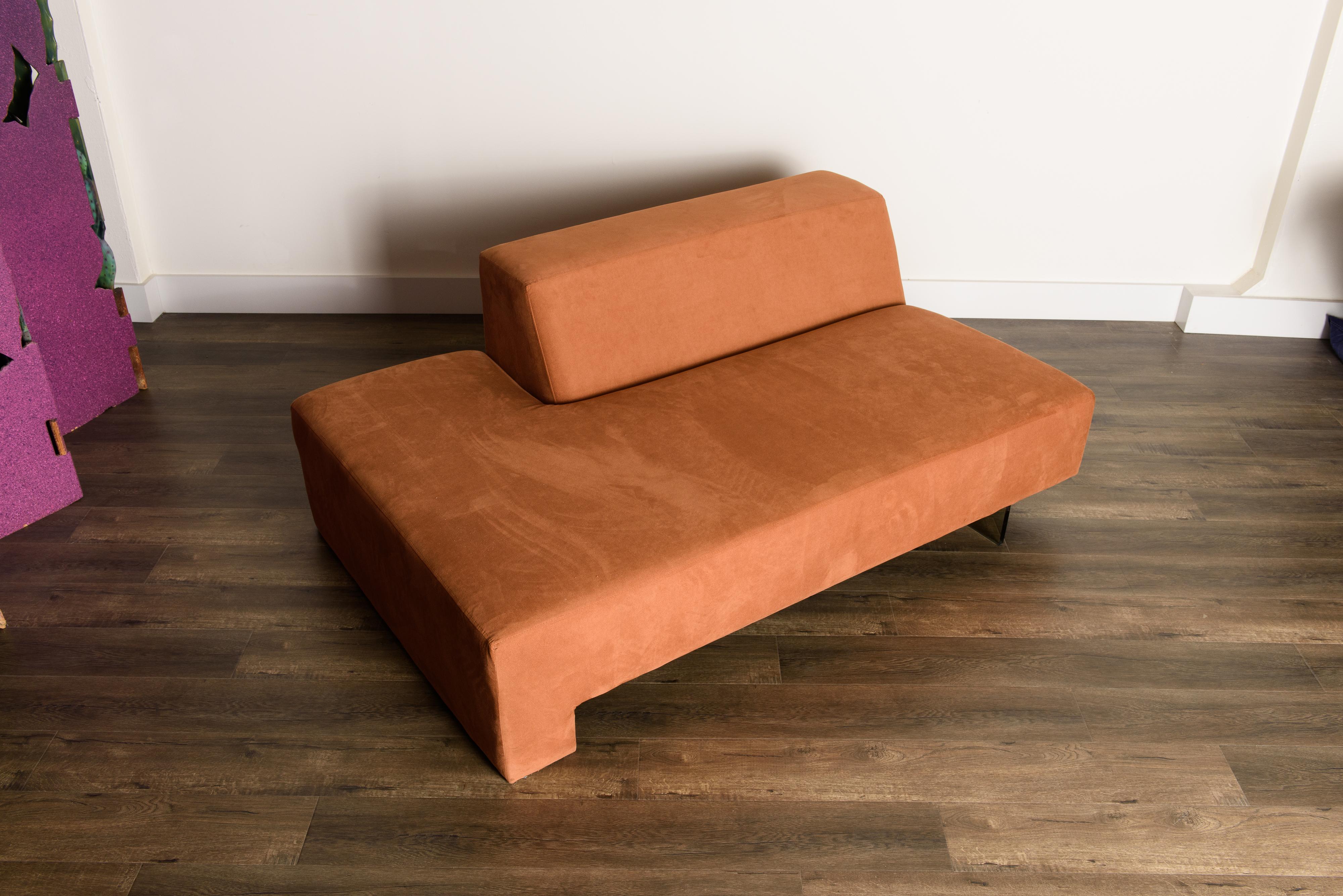 Vladimir Kagan 'Omnibus' Sectional Sofa with Lucite Legs, 1970s 3