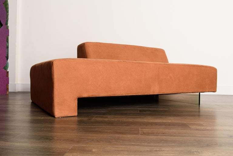 Vladimir Kagan 'Omnibus' Sectional Sofa with Lucite Legs, 1970s For Sale 2
