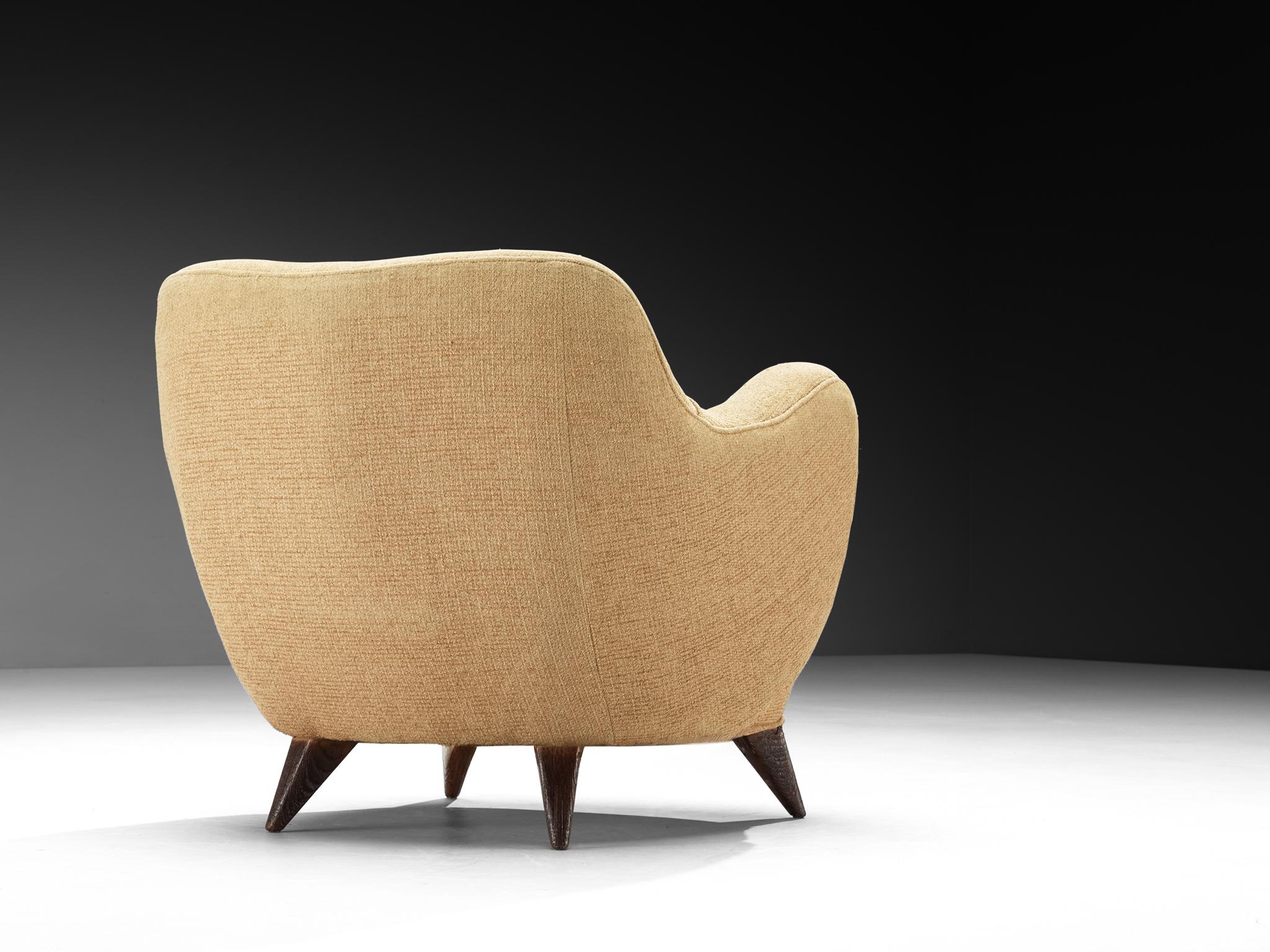Américain Paire de chaises longues 'Barrel' en tissu Light Beige et Oak Oak en vente