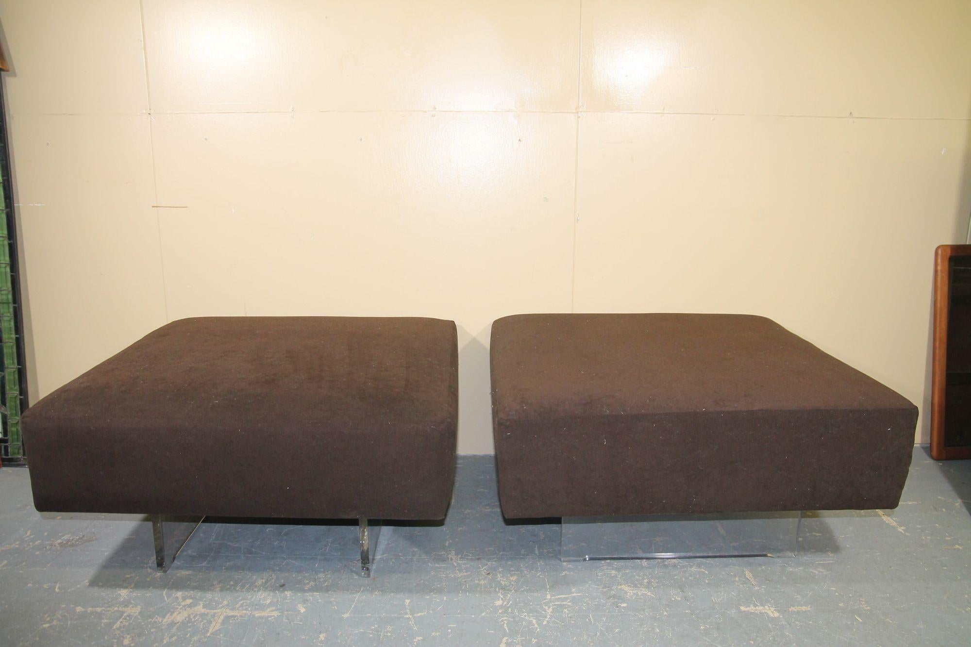 Late 20th Century Vladimir Kagan pair of Omnibus ottomans