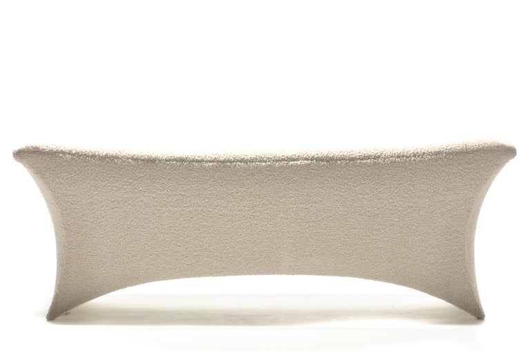 Vladimir Kagan Post Modern Marilyn Sofa in Ivory White Bouclé For Sale 4
