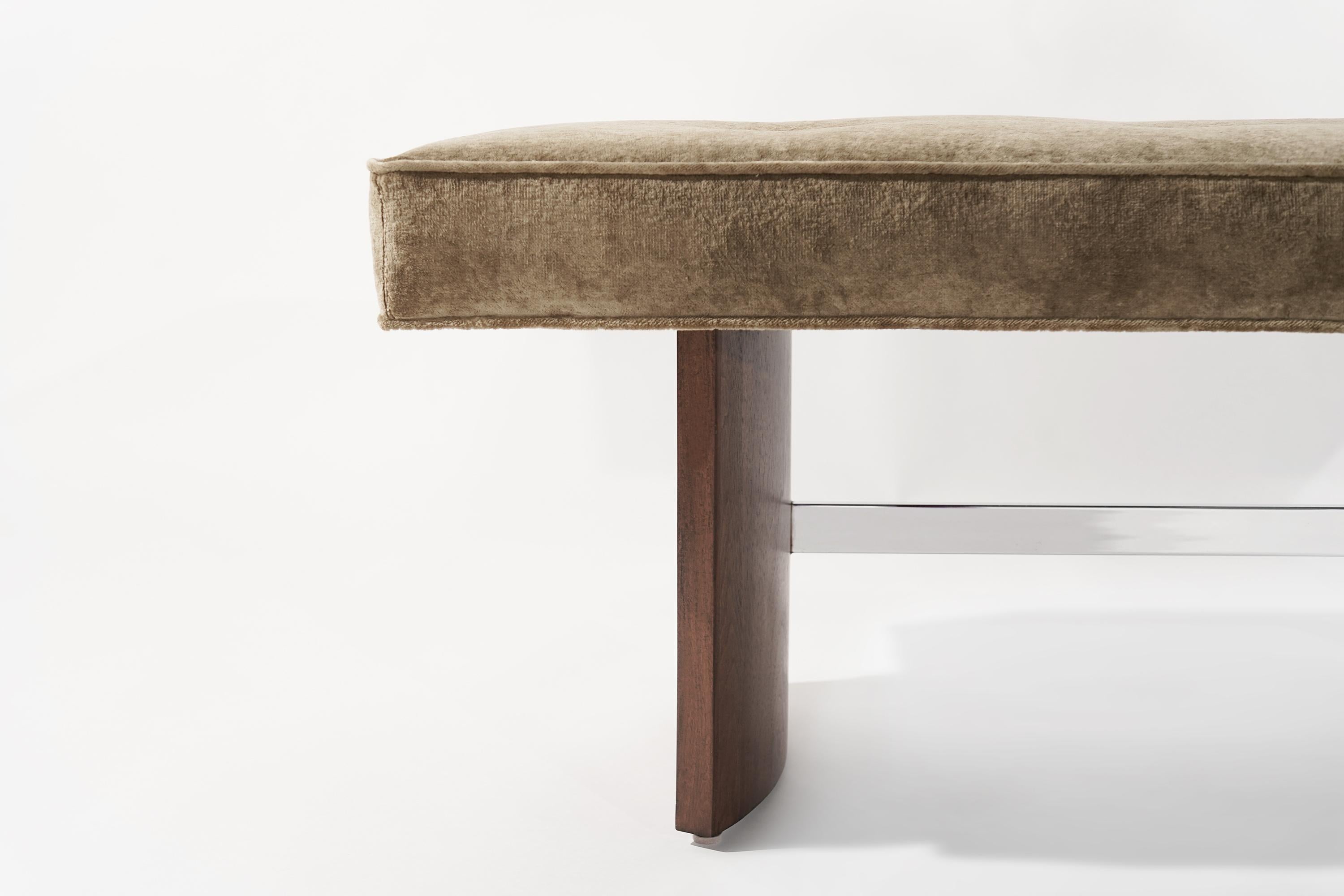 Radius Bench by Selig 3