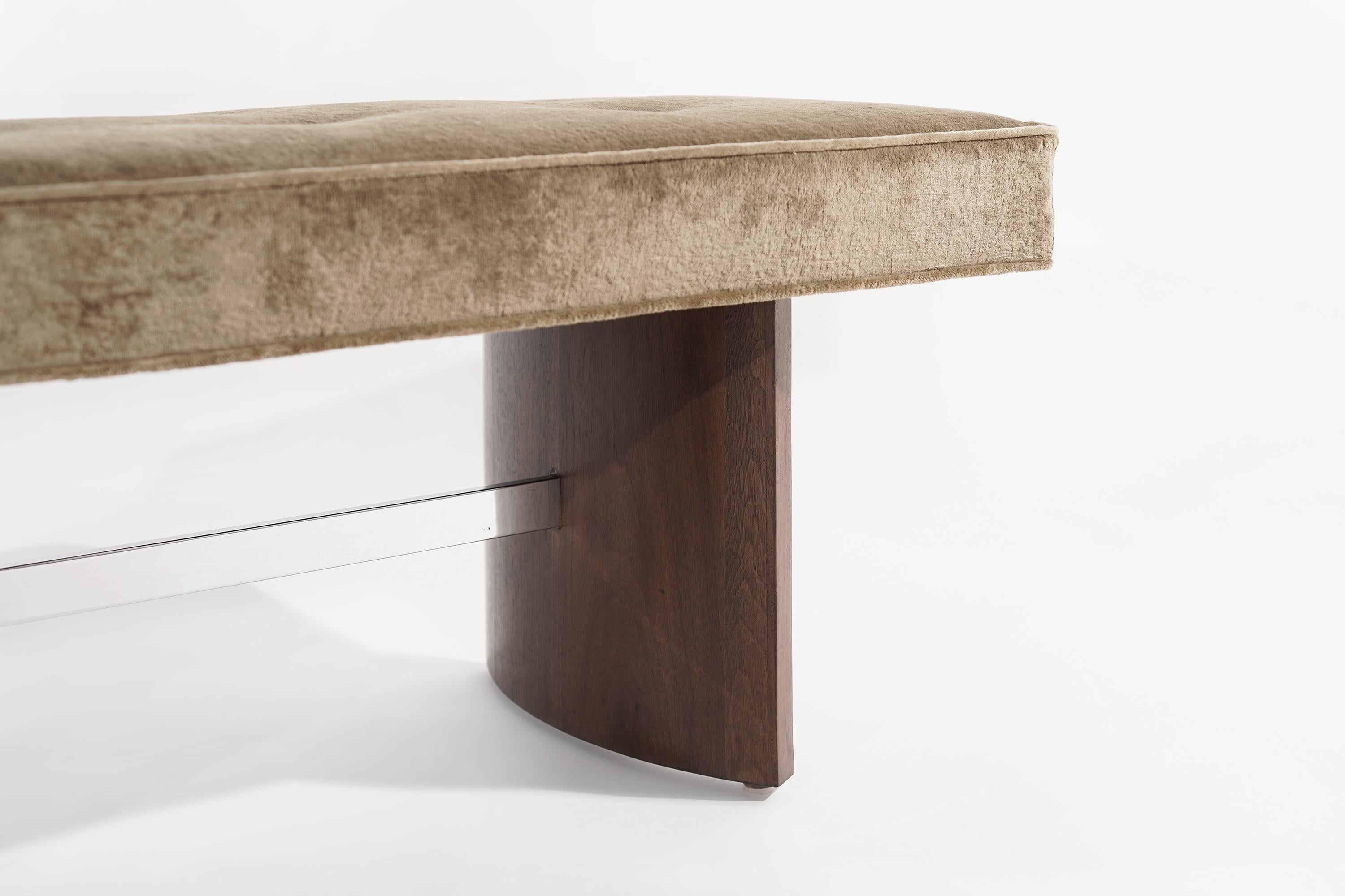 Radius Bench by Selig 1