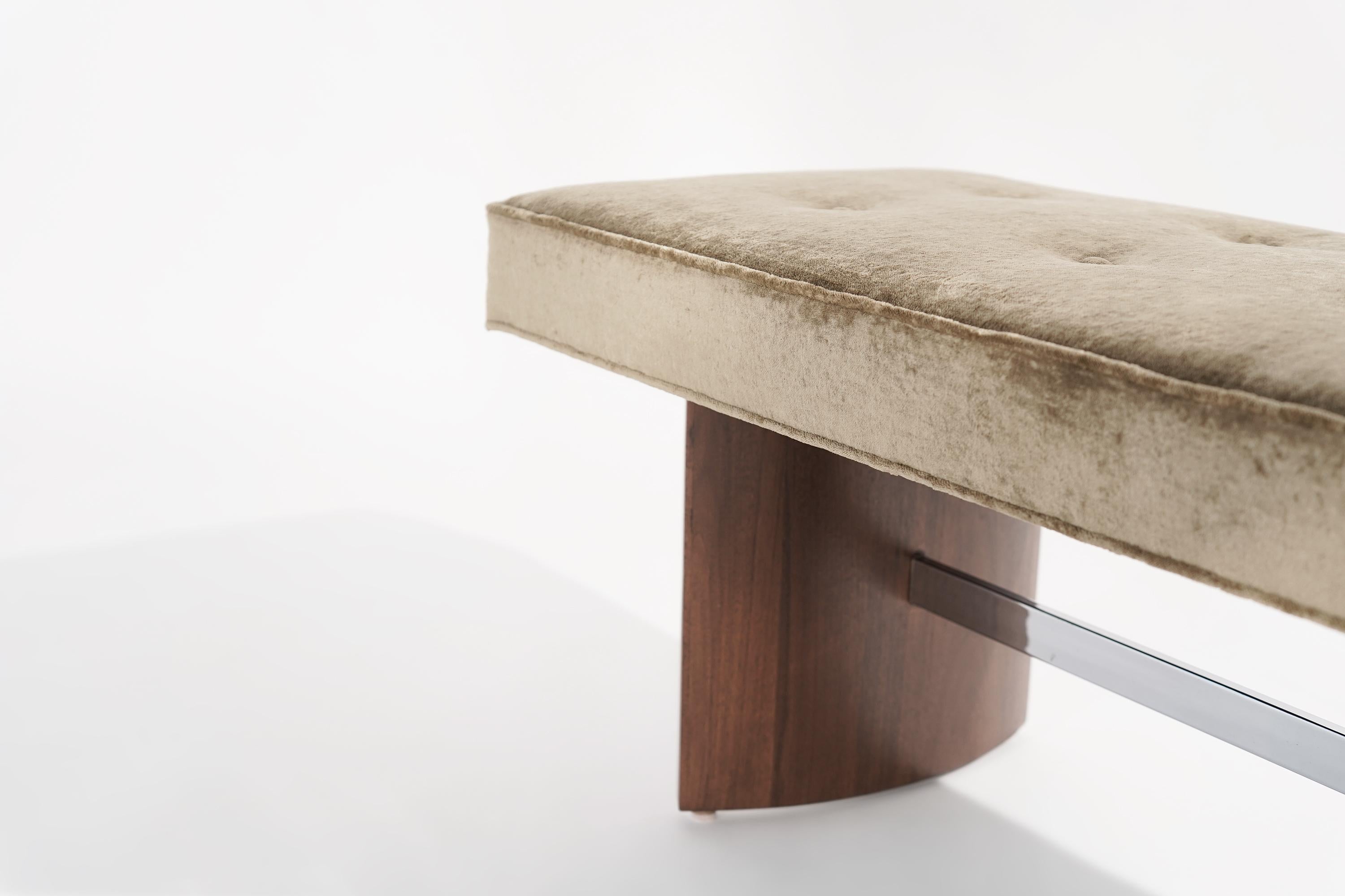 Radius Bench by Selig 2
