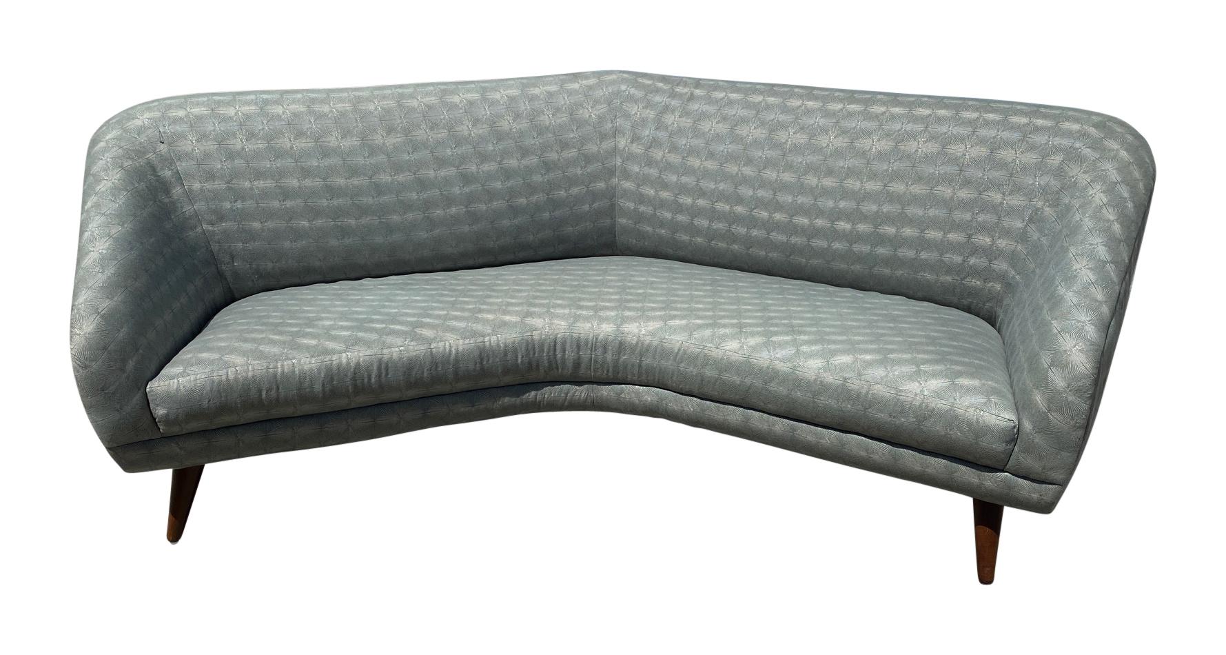 Mid-Century Modern Vladimir Kagan, Rare Curved Sofa, Fabric, Ash, Weiman / Preview, 1980s, America