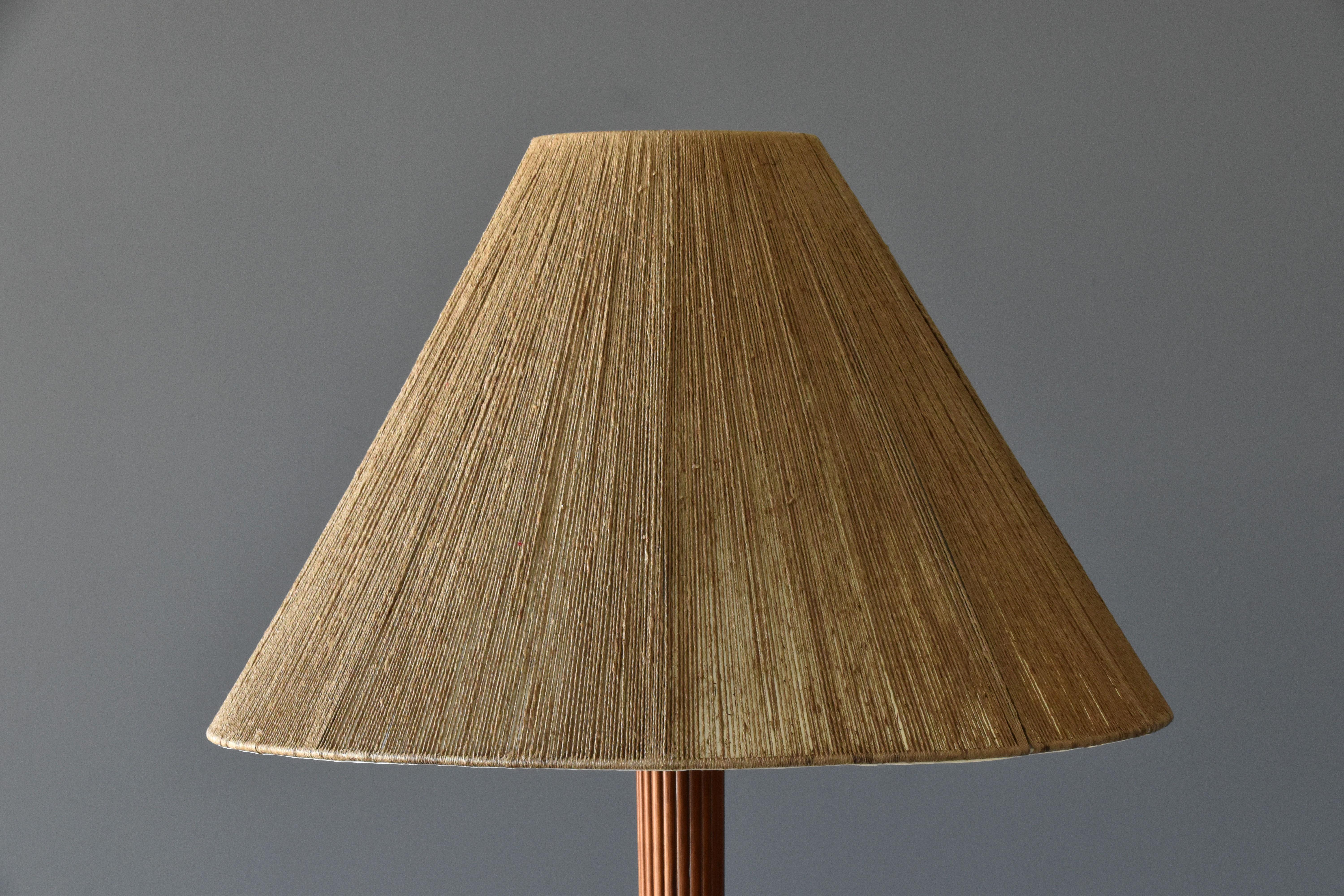 Mid-20th Century Vladimir Kagan, Rare Floor Lamp, Carved Walnut, Original Shade, Studio, 1960s