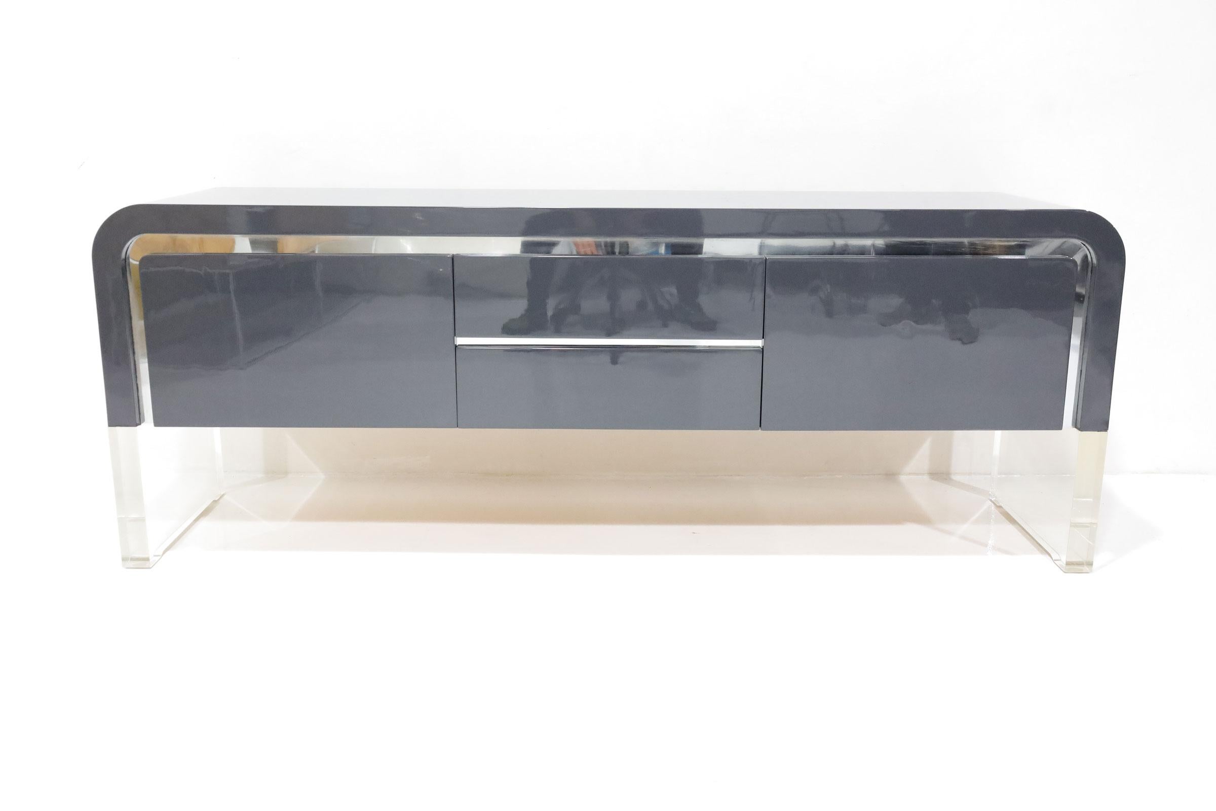 Americano Credenza a nastro Vladimir Kagan in vendita