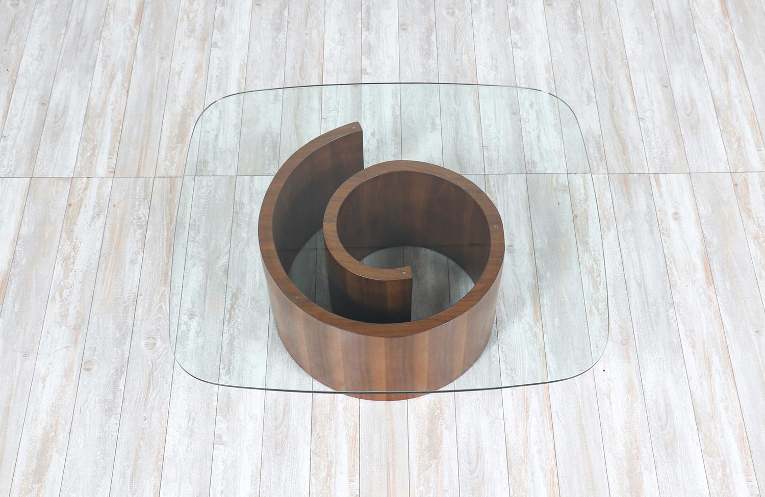 Mid-20th Century Vladimir Kagan Sculpted “Snail” Coffee Table for Selig