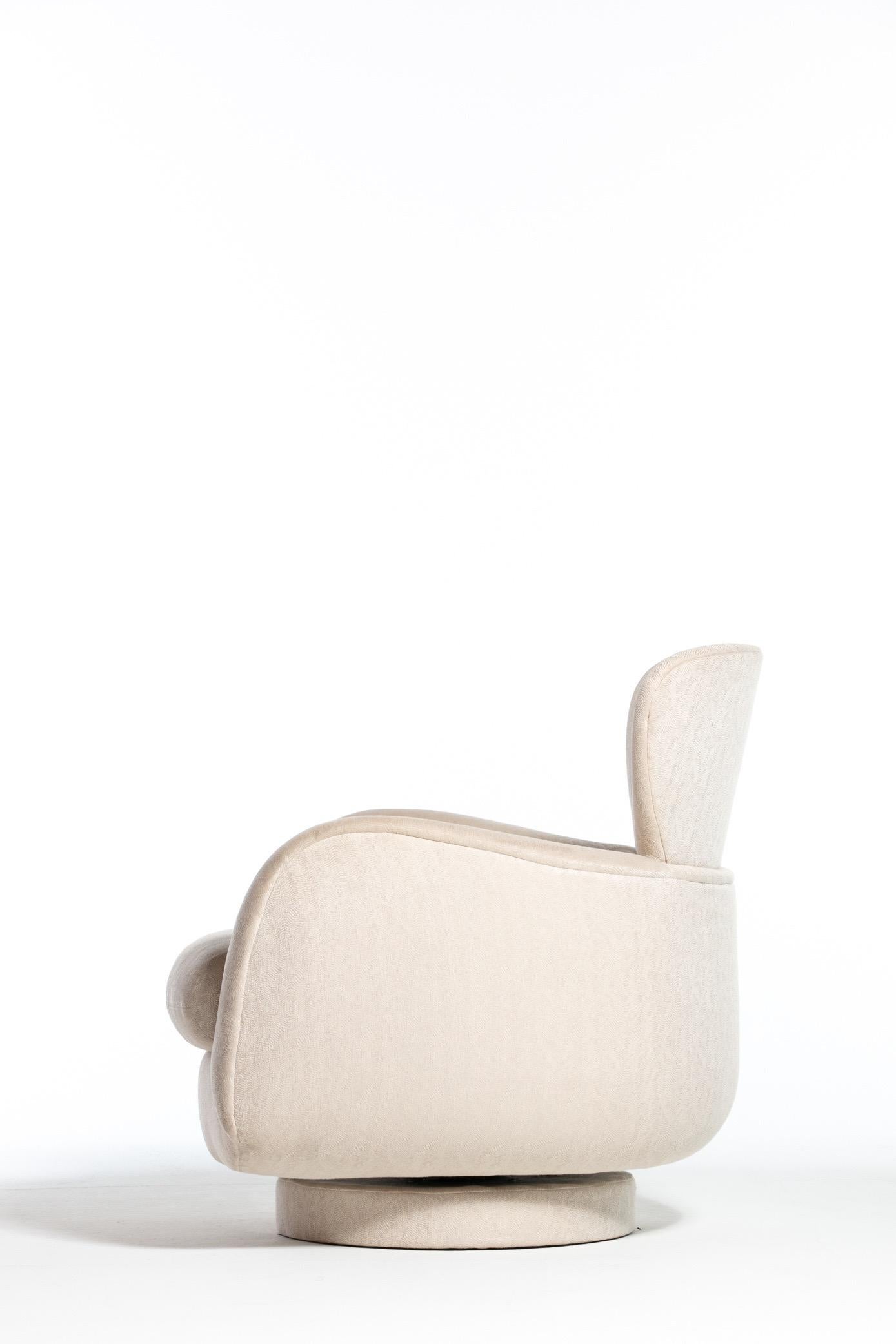 Mid-Century Modern Vladimir Kagan Sculptural Swivel Chair for Directional