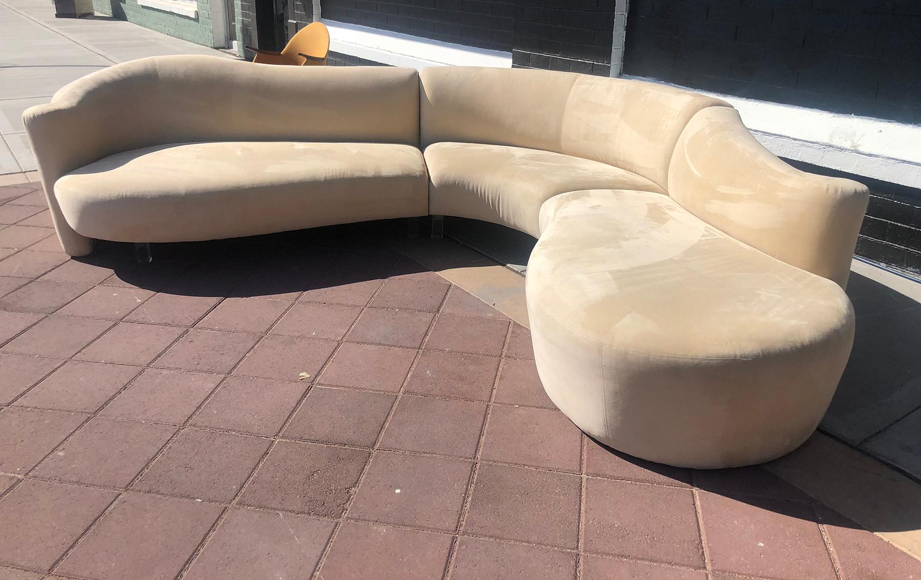 Vladimir Kagan Sectional Sofa for Weiman Preview In Good Condition In Culver City, CA