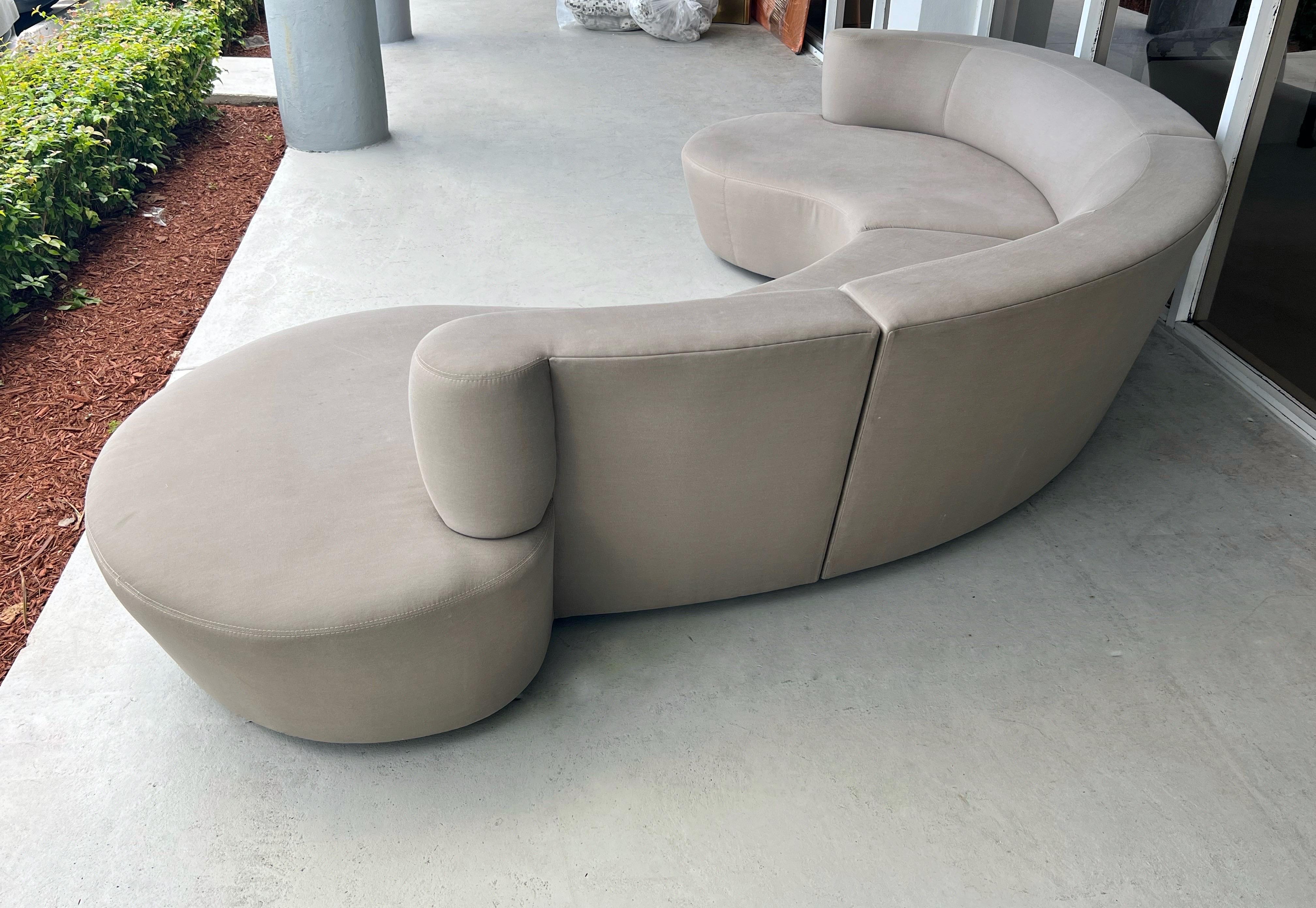 Vladimir Kagan Serpentine 3 Piece Sectional Sofa In Good Condition In Miami, FL