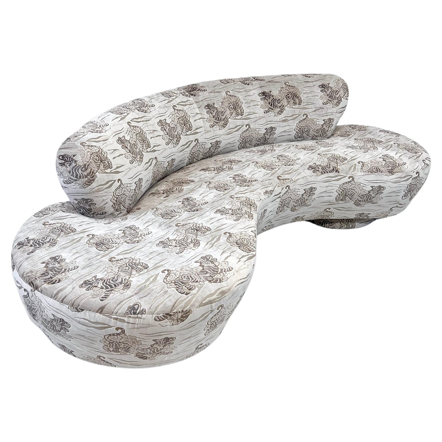 Vladimir Kagan Serpentine Cloud Sofa, Directional, in Chinoiserie Tiger Velvet For Sale