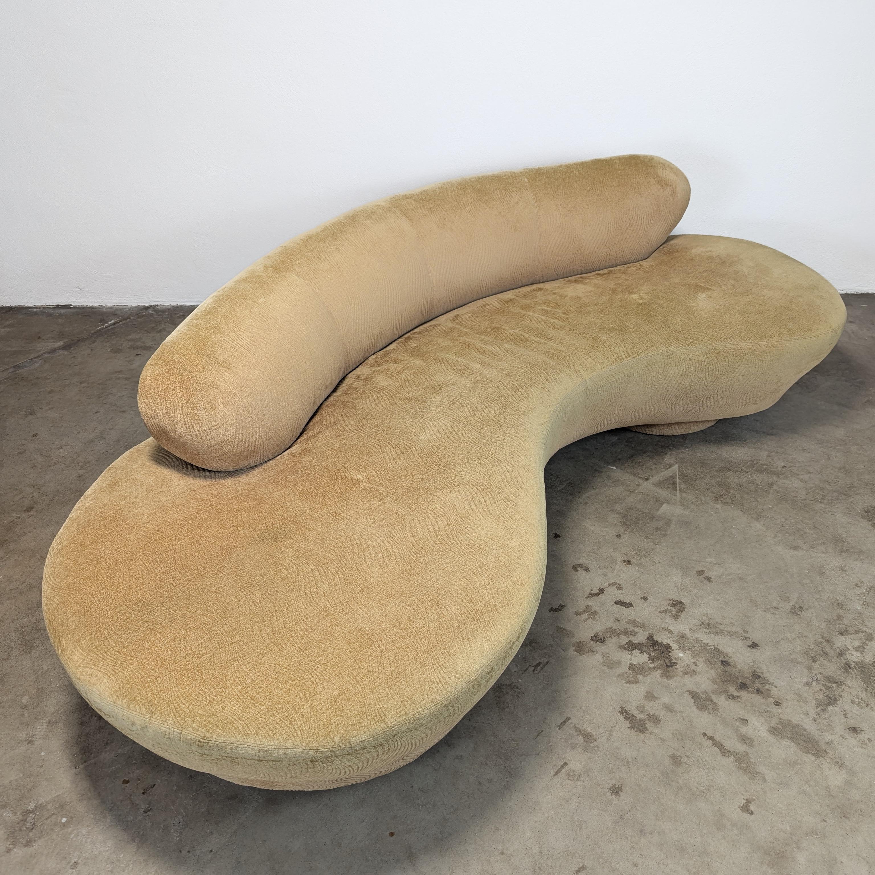 Vladimir Kagan Sofá Nube Serpentina para Direccional en venta 11