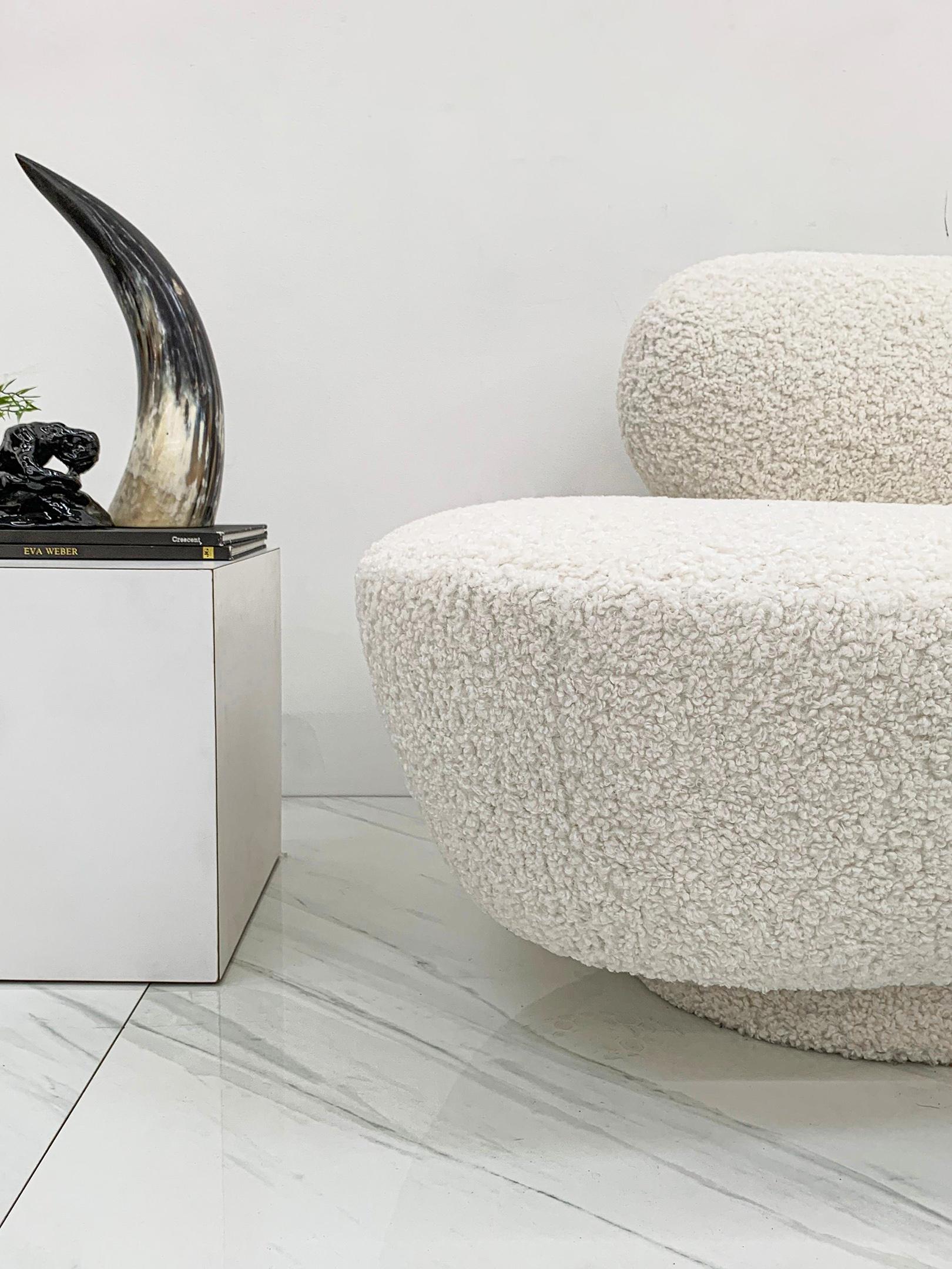 Vladimir Kagan Serpentinen-Wolken-Sofa für Directional aus schwerem Boucle im Zustand „Gut“ in Culver City, CA