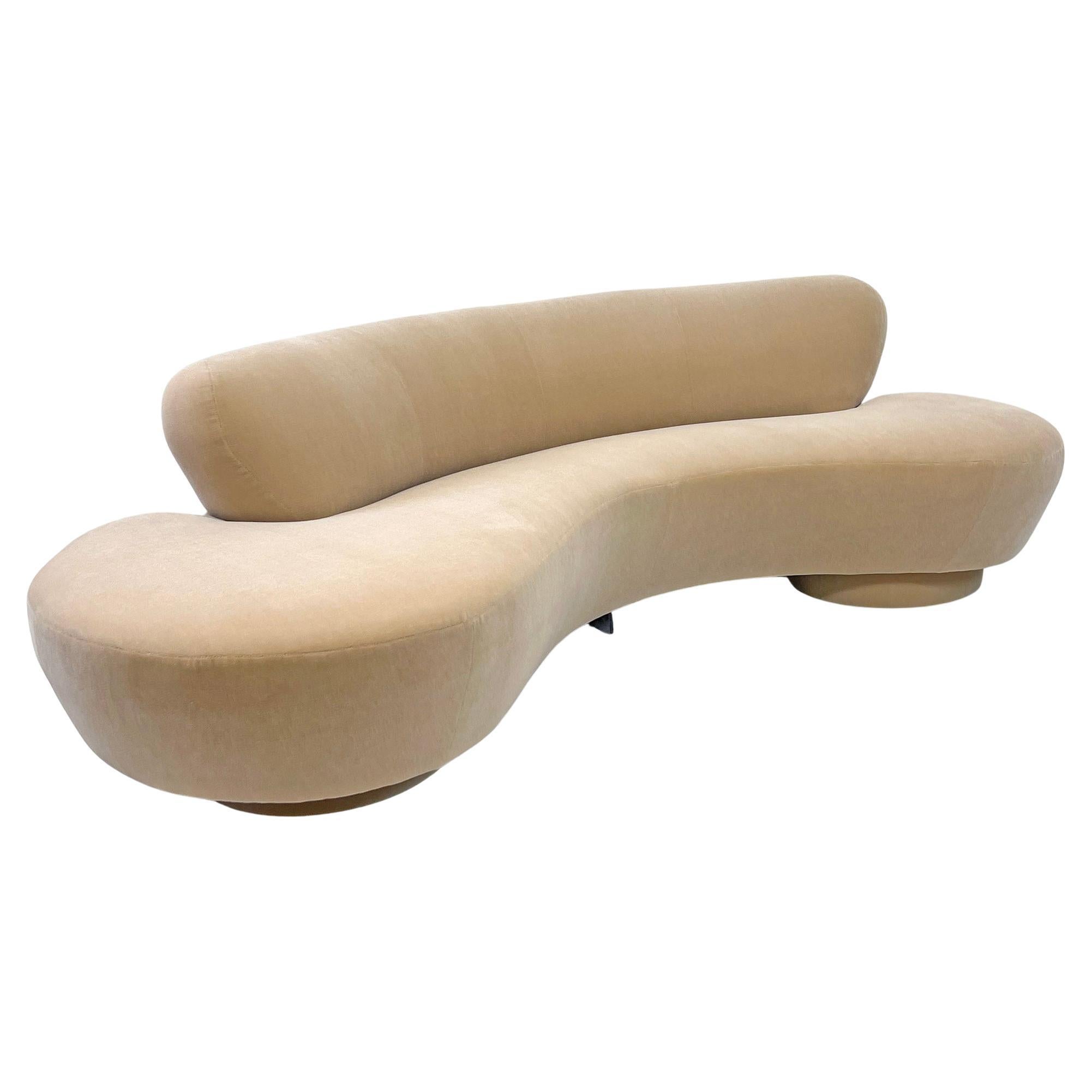 Vladimir Kagan Serpentine Cloud Sofa for Directional in Tan Mohair