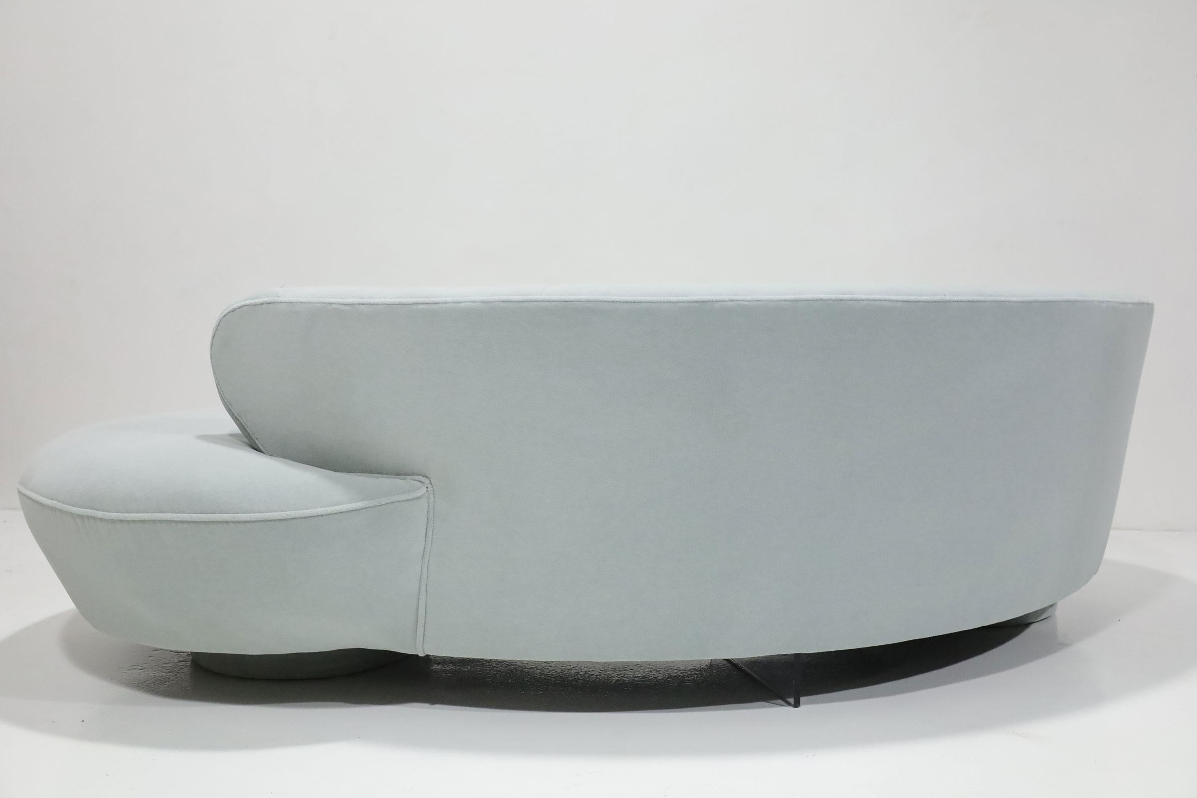 20ième siècle Canapé Serpentine Cloud de Vladimir Kagan en mohair d'alpaga Holly Hunt en vente