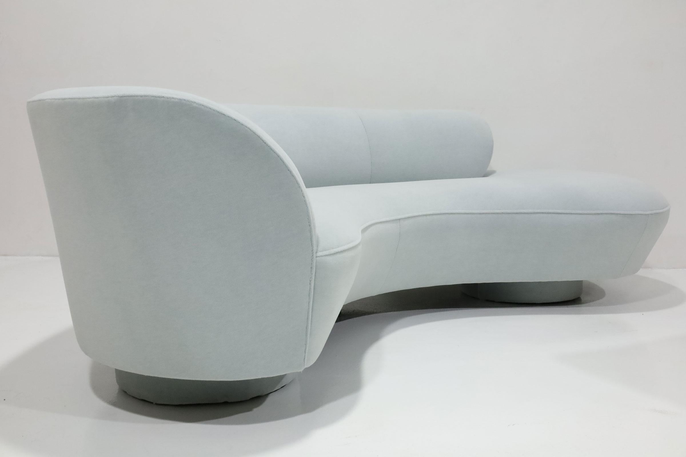 Canapé Serpentine Cloud de Vladimir Kagan en mohair d'alpaga Holly Hunt en vente 2