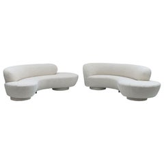 Vladimir Kagan Serpentine Cloud Sofas in Ivory Boucle, a Pair, Directional
