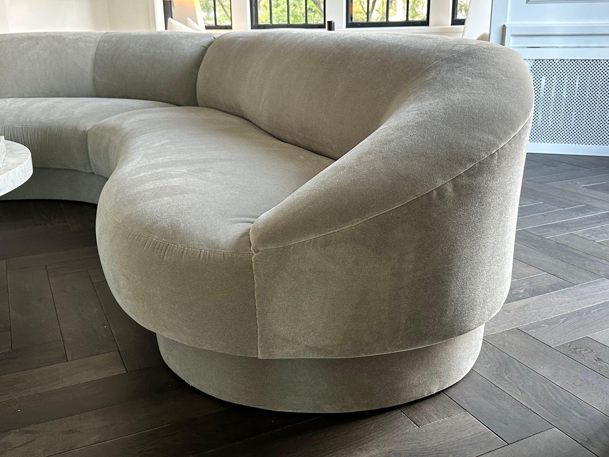 Late 20th Century Vladimir Kagan Serpentine Sectional Sofa, 1990