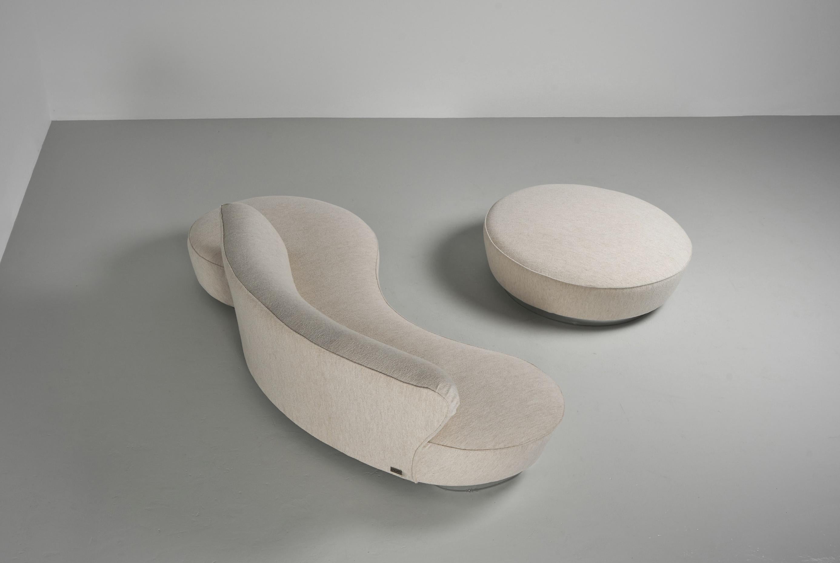 Vladimir Kagan serpentine sofa and poof USA 1990 2