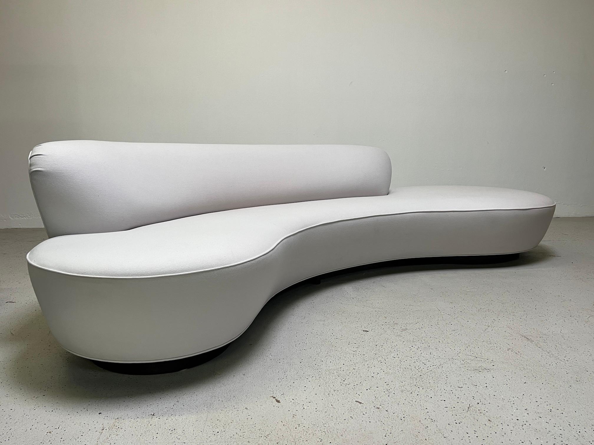 vladimir kagan sofa