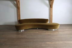Vladimir Kagan serpentine sofa in velvet for Directional USA 1999