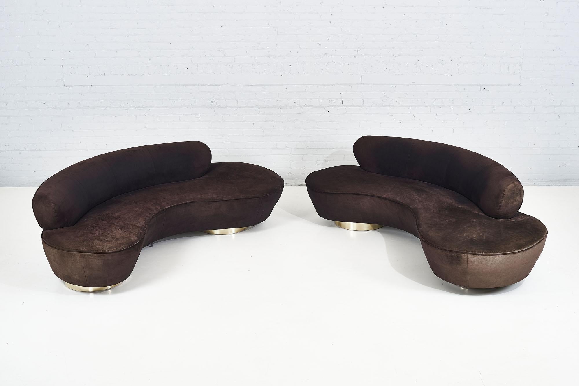 Mid-Century Modern Vladimir Kagan Serpentine Sofas on Brass Bases