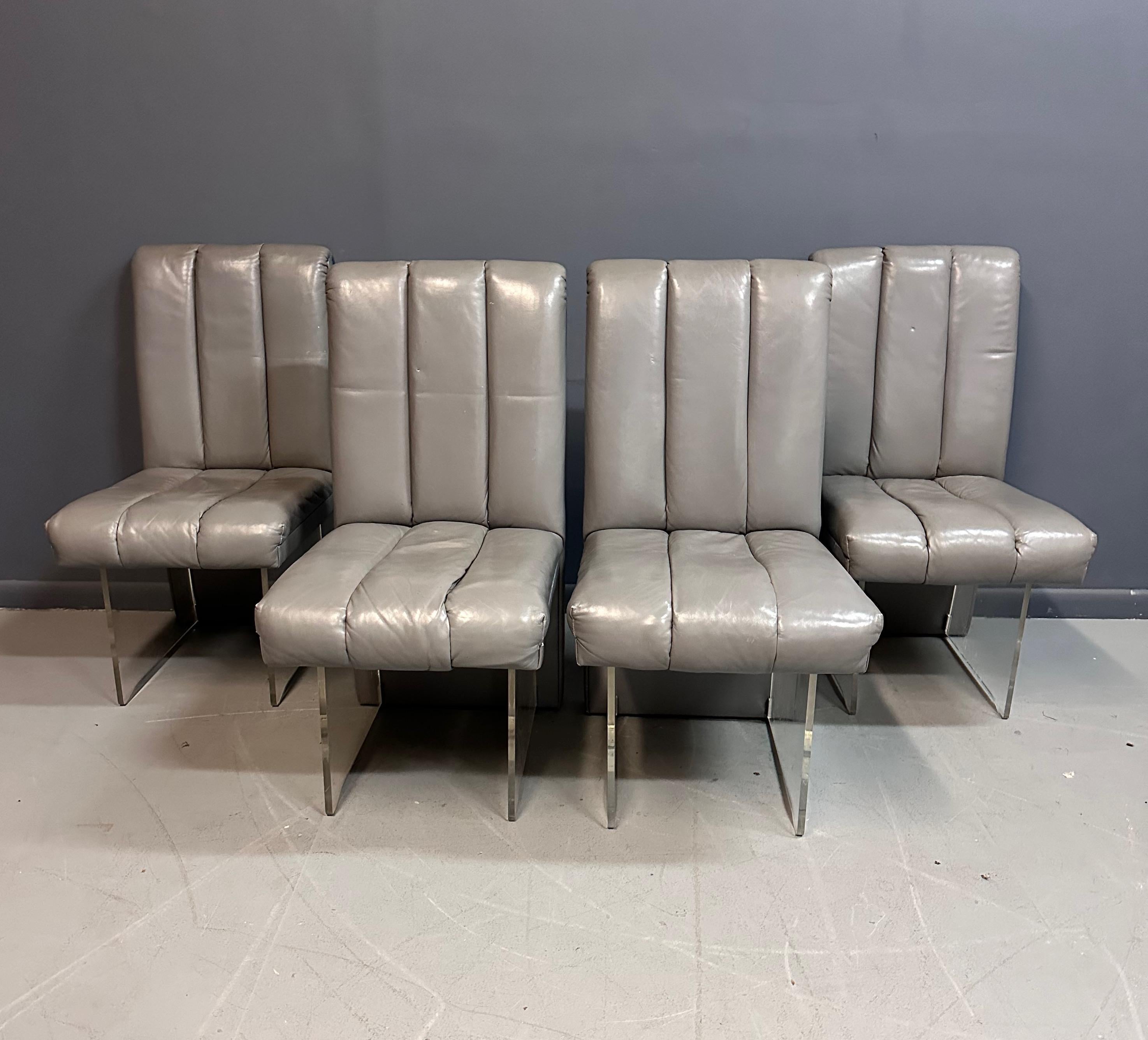 Vladimir Kagan lot de 6 chaises de salle à manger clos, 2 bras et 4 chaises d'appoint mi-siècle en vente 4