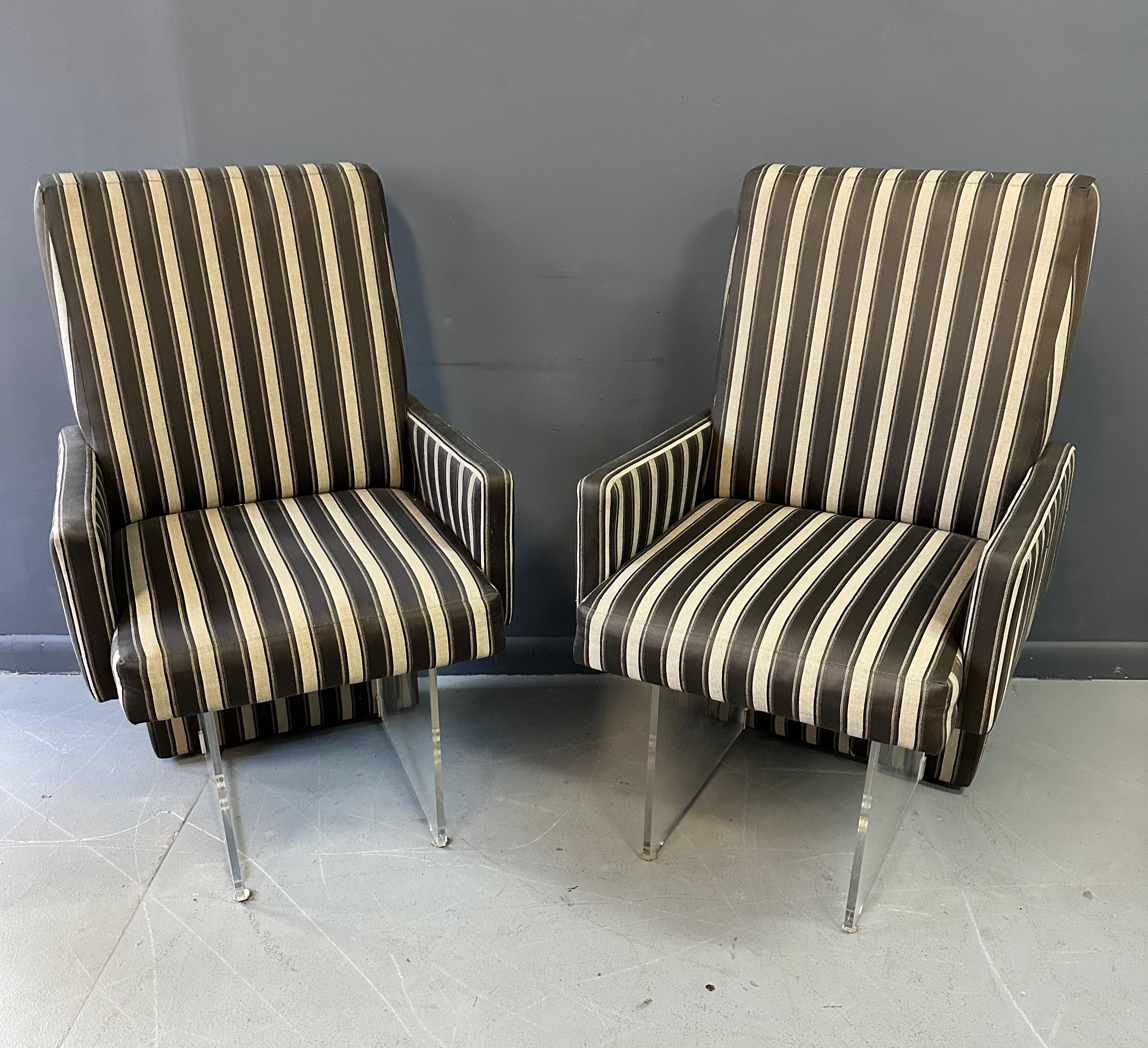 Très rare ensemble de six chaises de salle à manger 