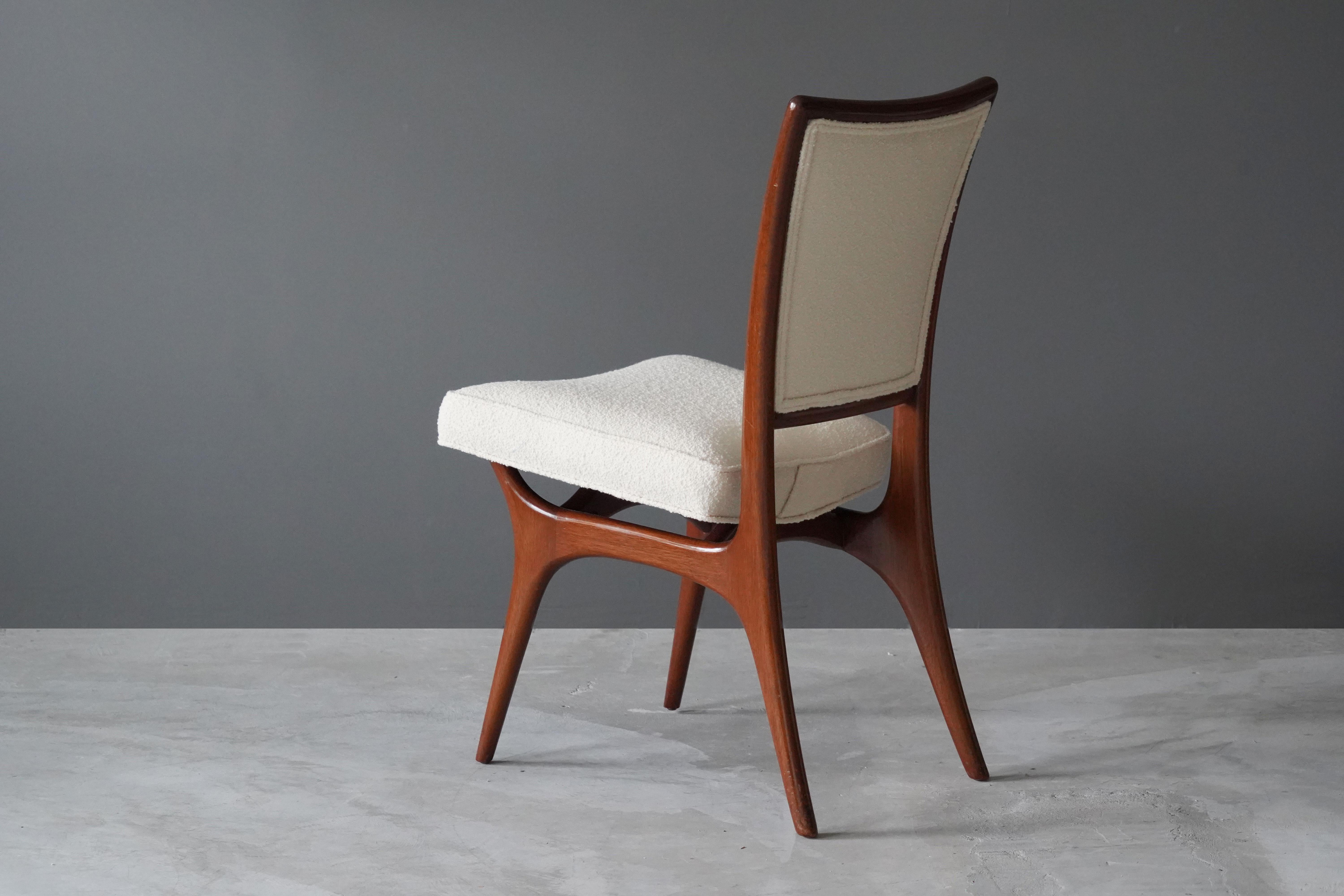 Mid-Century Modern Vladimir Kagan, Side Chair, Walnut, White Boucle, Kagan-Dreyfus 1960s