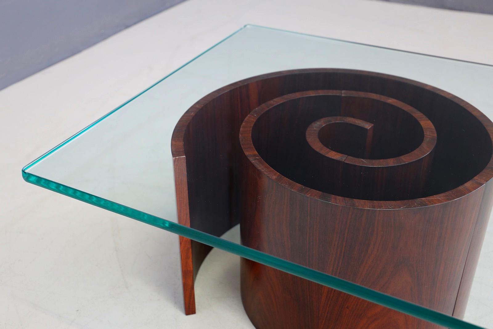 American Vladimir Kagan Snail Coffee Table, Spiral Base and Glass, 1960s