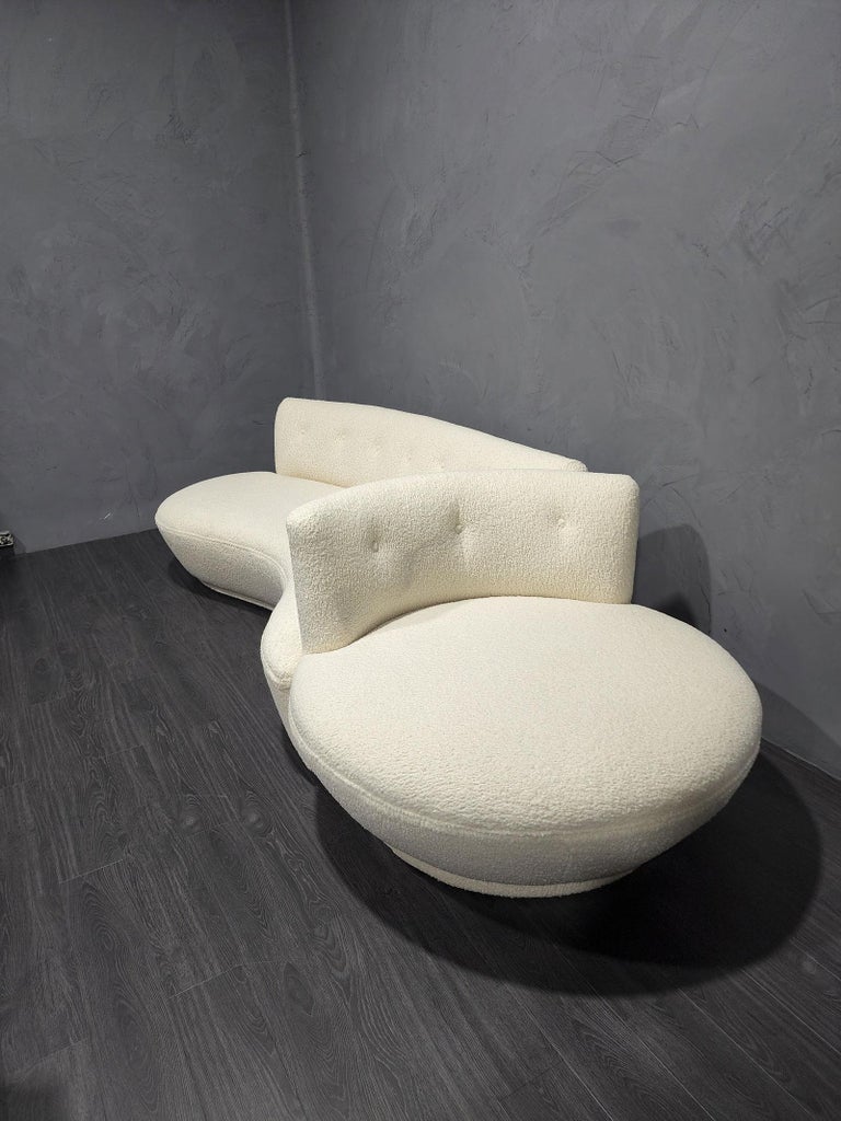 Vladimir Kagan Attributed Sofa and Swivel Chair For Sale at 1stDibs