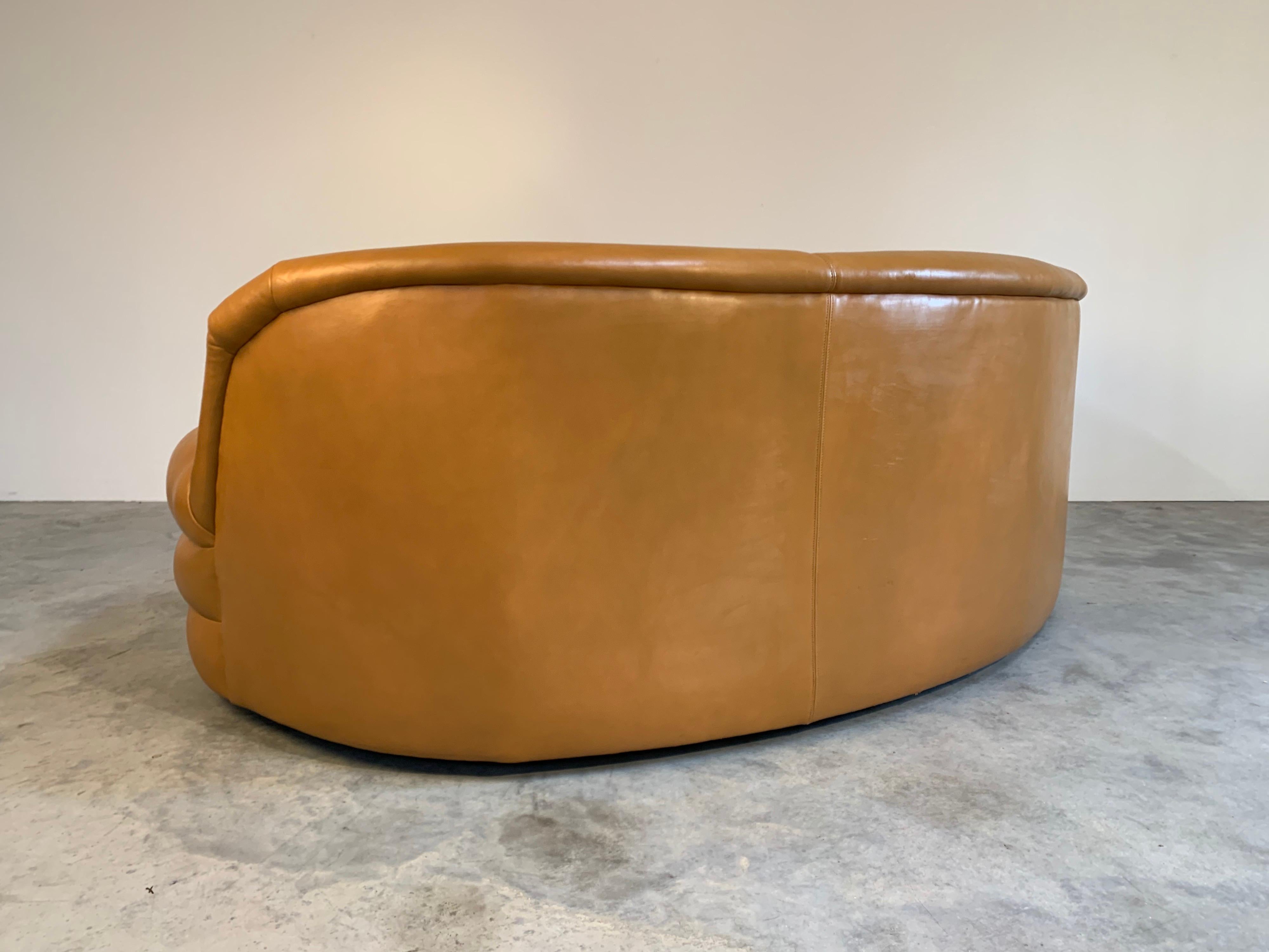 Vladimir Kagan Sofa for Directional Biomorphic Kidney Form in Caramel Leather 2