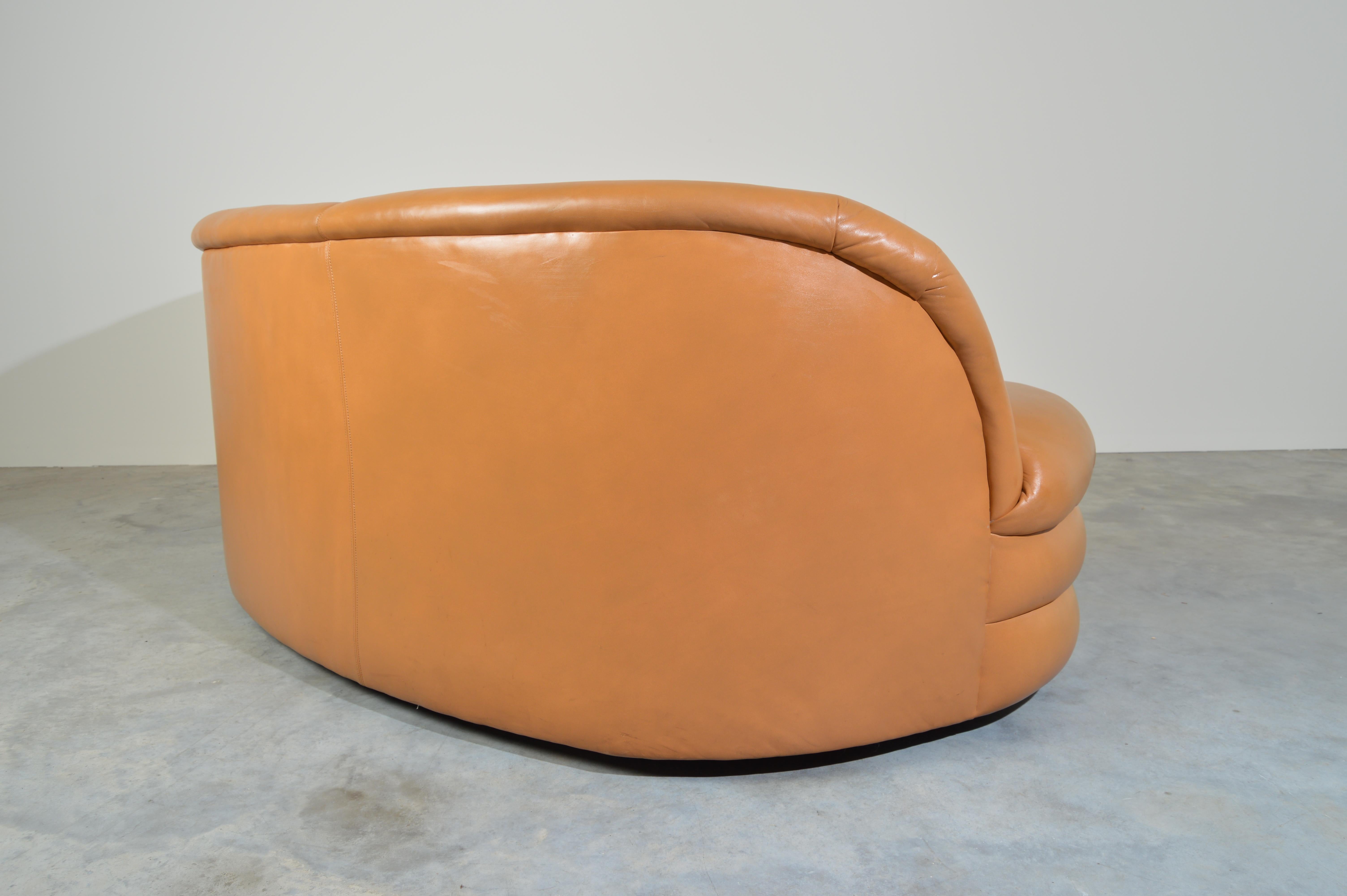 Vladimir Kagan Sofa for Directional Biomorphic Kidney Form in Caramel Leather 9