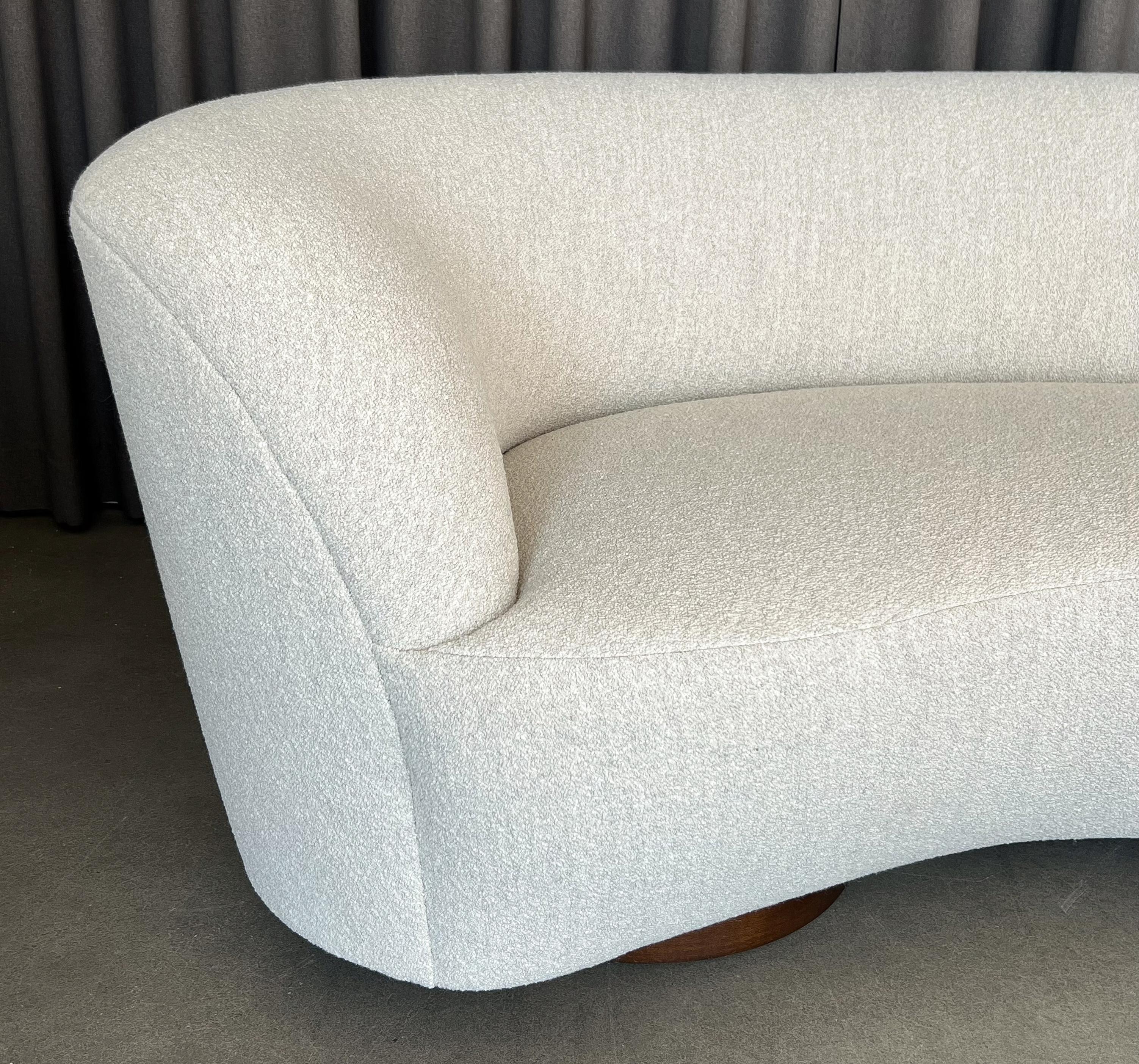 Vladimir Kagan Sofa for Directional 2