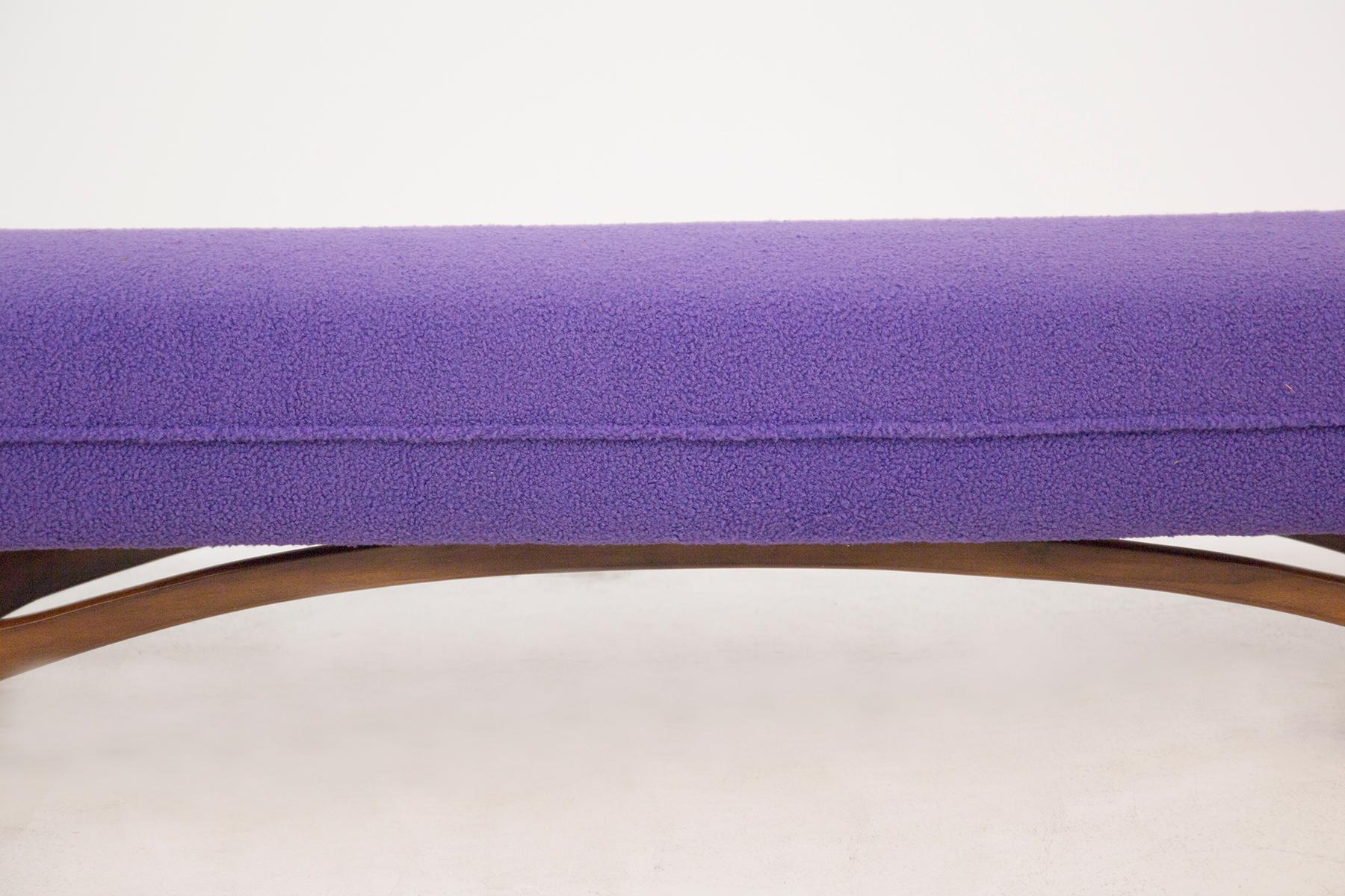 Mid Century Modern Bench in Purple Bouclé, 1950s In Good Condition In Milano, IT