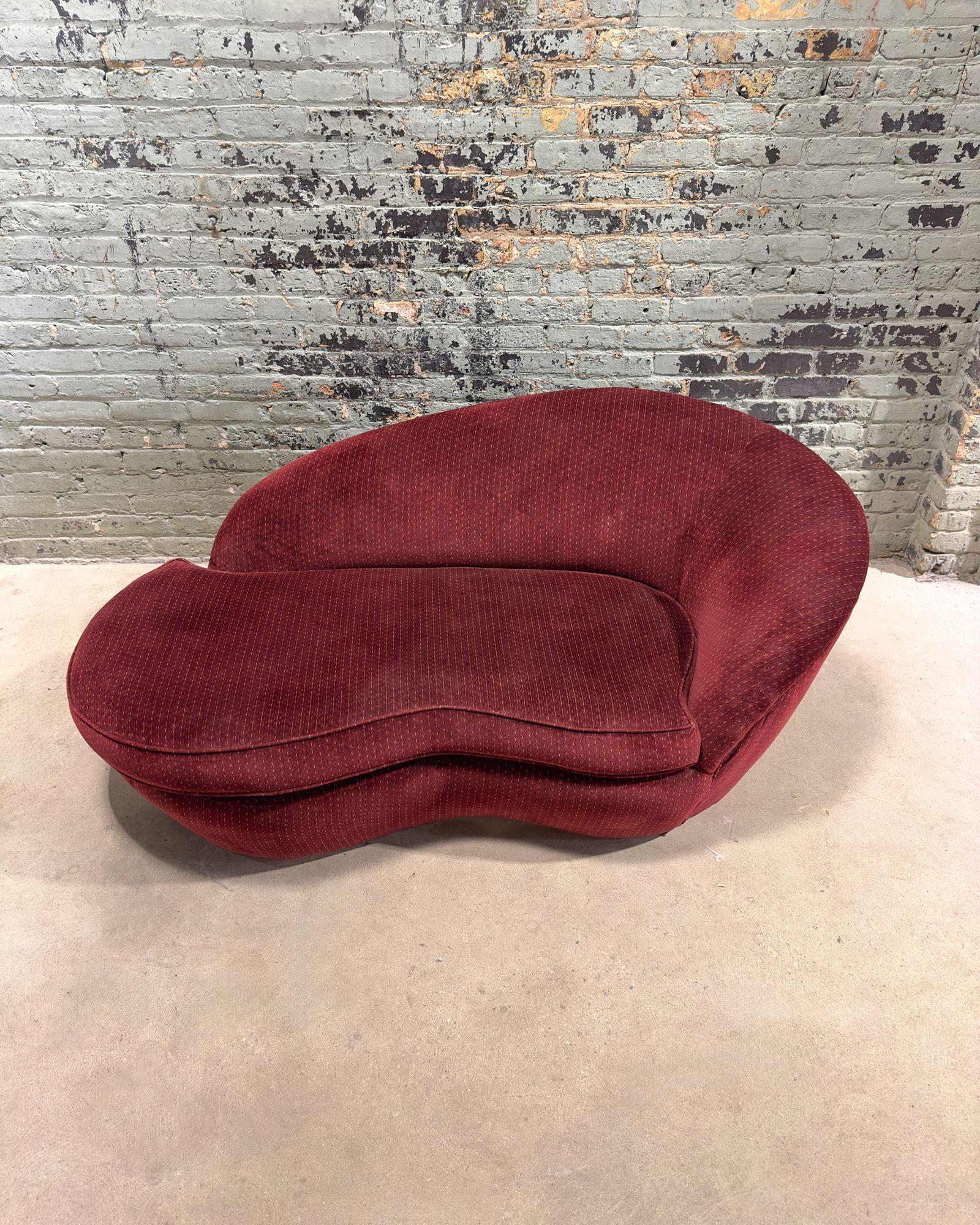 Vladimir Kagan Style Curved Sofa/Chaise Lounge, 1960 For Sale 1