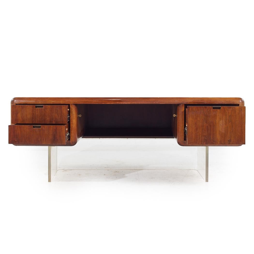 Vladimir Kagan Style Gianni Walnut and Lucite Executive Desk For Sale 2