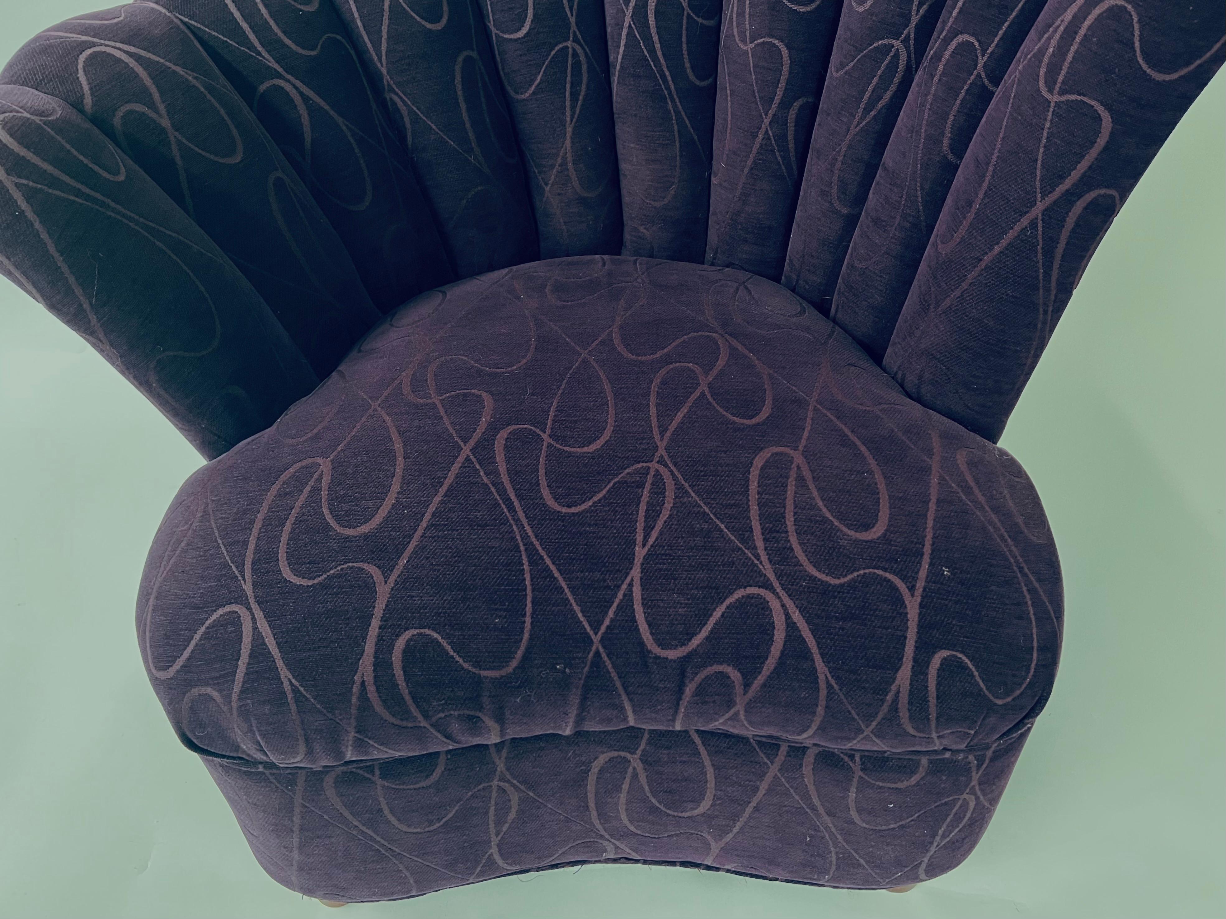 Mid-Century Modern Purple Fan Back Lounge Chair, a Pair 5