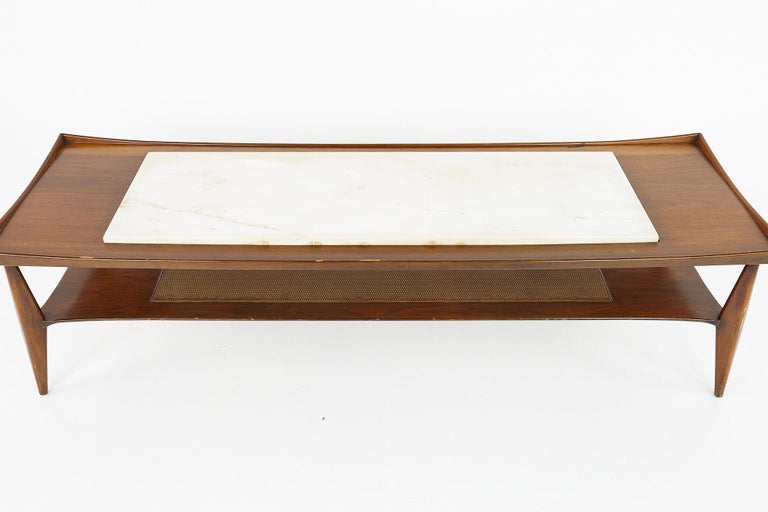 Mid Century Stone Top Walnut Coffee Table In Good Condition For Sale In Countryside, IL