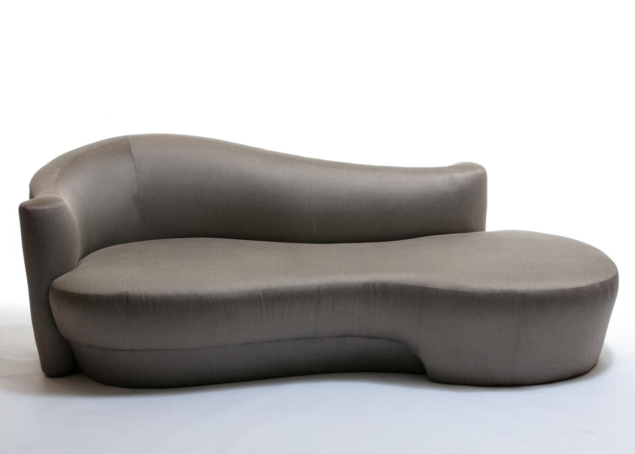 This chaise/sofa looks great from all angles. Sculptural, curvy, glamorous. Quite comfortable and reminiscent of cloud form sofa designs. Weiman label. Custom reupholstery available as an upgrade. We can see this in bouclé, velvet or even shearling.