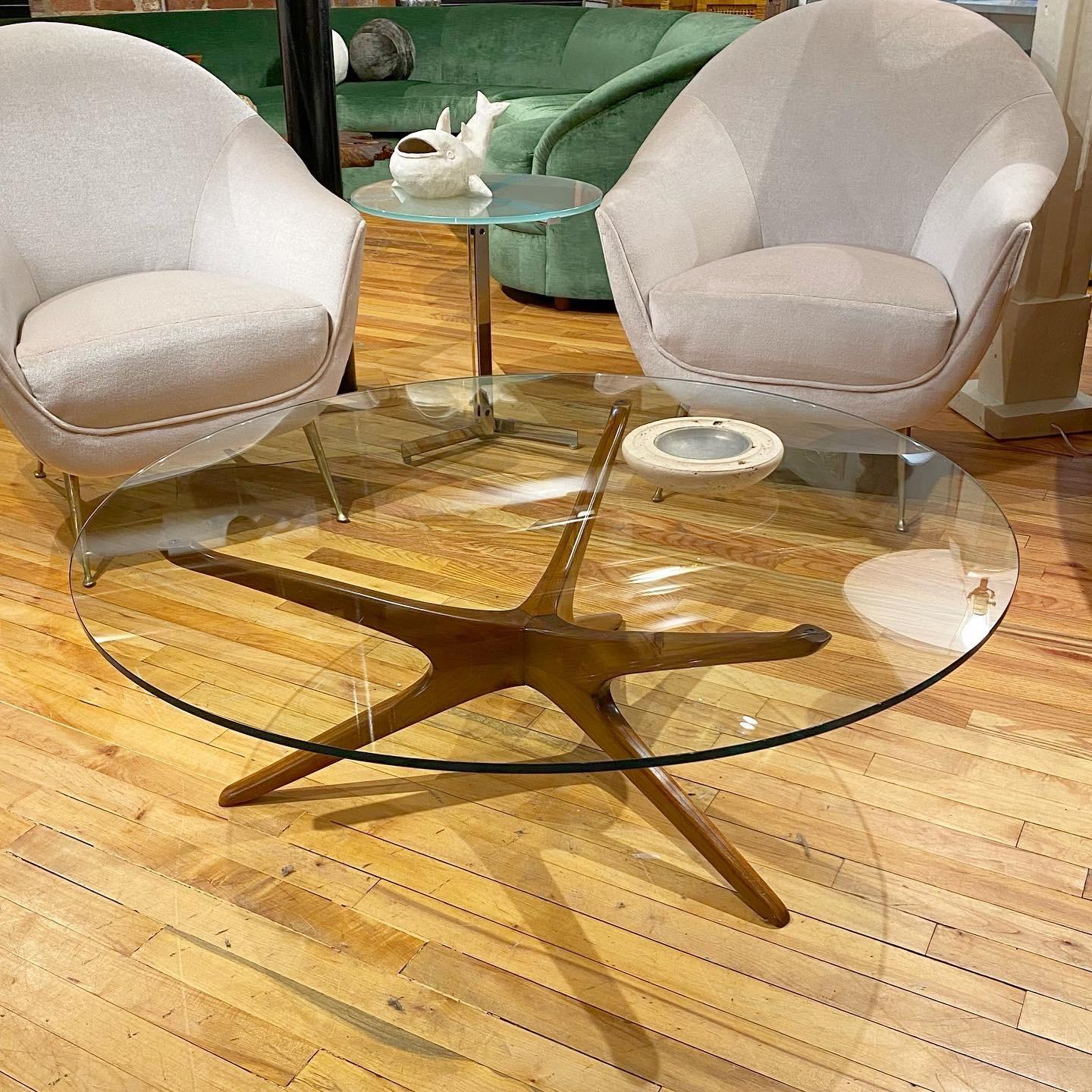 Mid Century Sculpted Walnut Coffee Table In Good Condition For Sale In Raleigh, NC