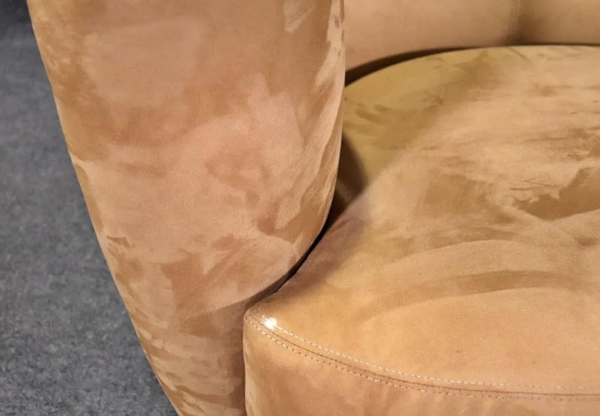 Ultrasuede Chaises pivotantes de style The Modernity en vente